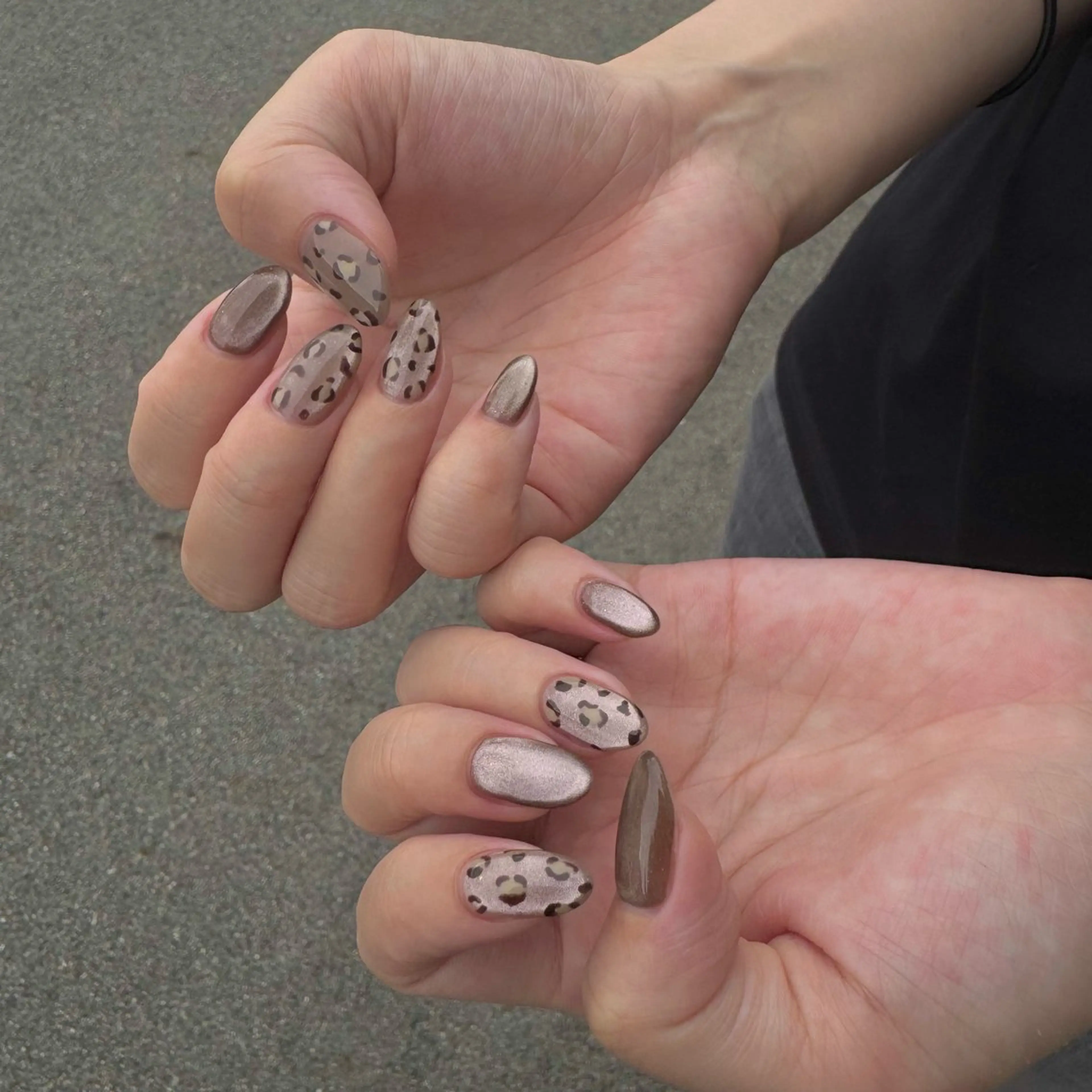 ネイル アニマル柄 マグネットネイル ハンドネイル Nail Sant Esperanza by SALON DE やす所属・Sant Esperanzaのネイルデザイン