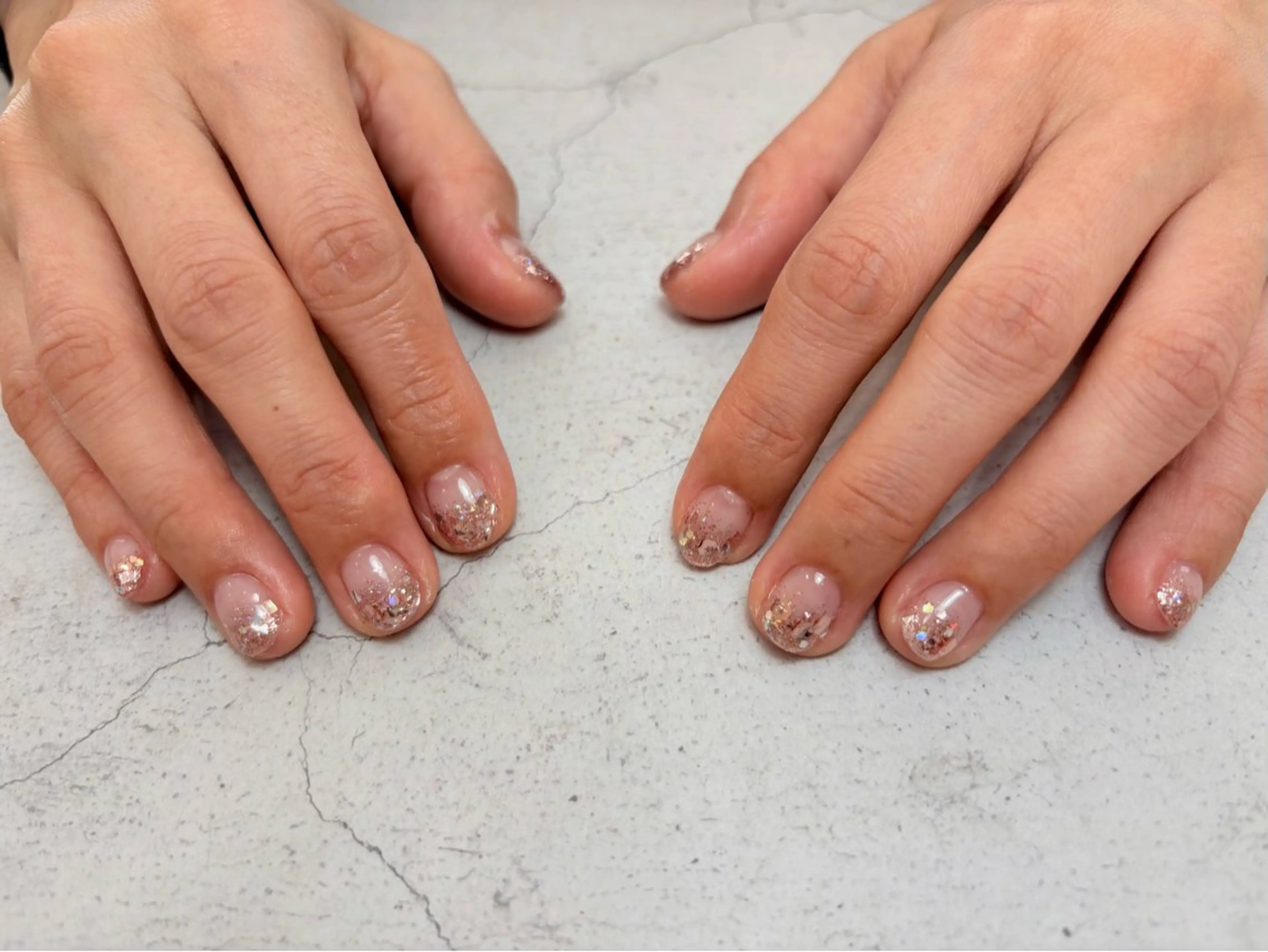 ネイル グラデーション ラメ(グリッター) ラメグラデーション ハンドネイル Plus Ehiku /Ayakaのネイルデザイン