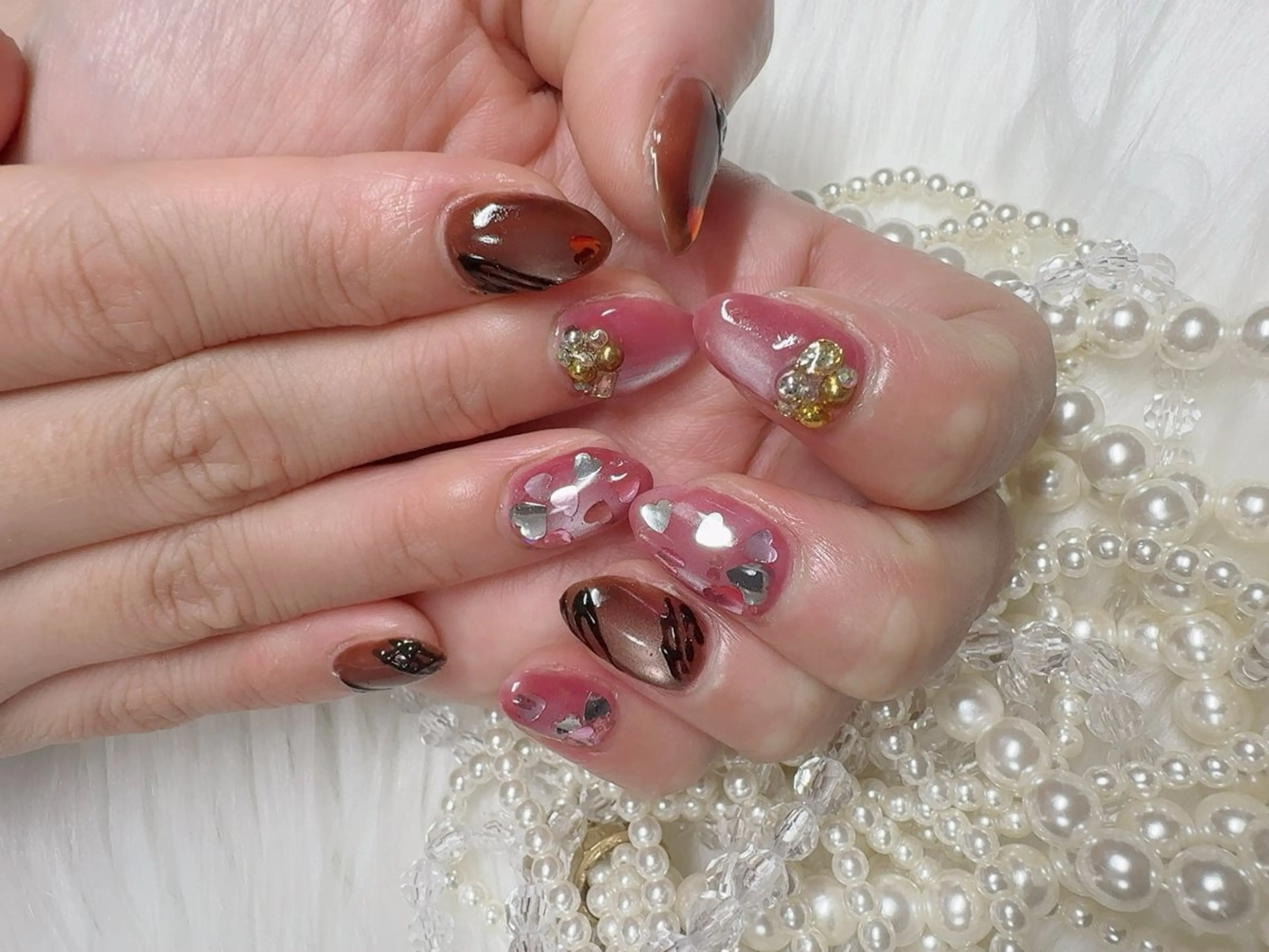 ネイル バレンタイン ハッピーネイル所属・ハッピーネイル 蘭のネイルデザイン