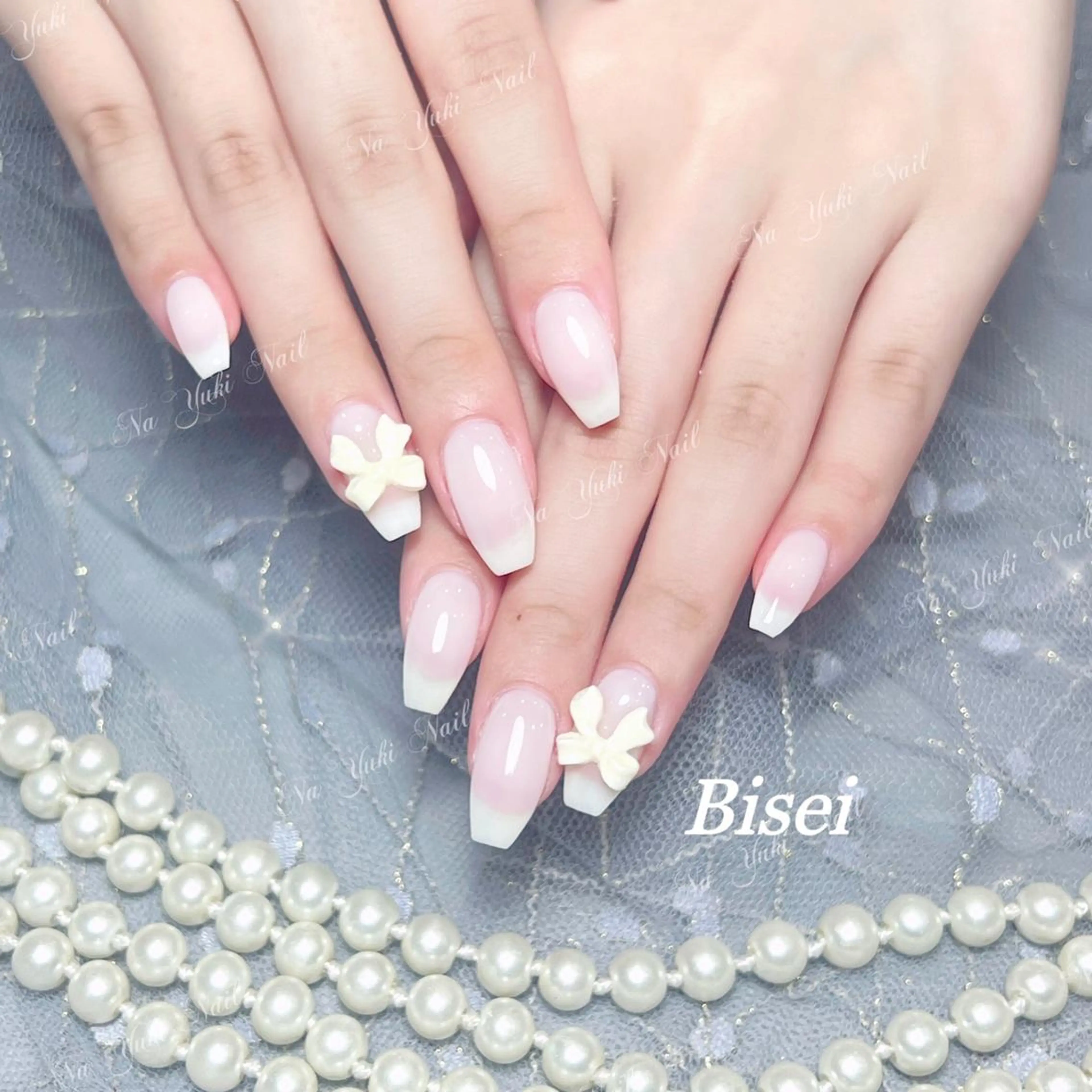 ネイル Queenie 🦋のネイルデザイン