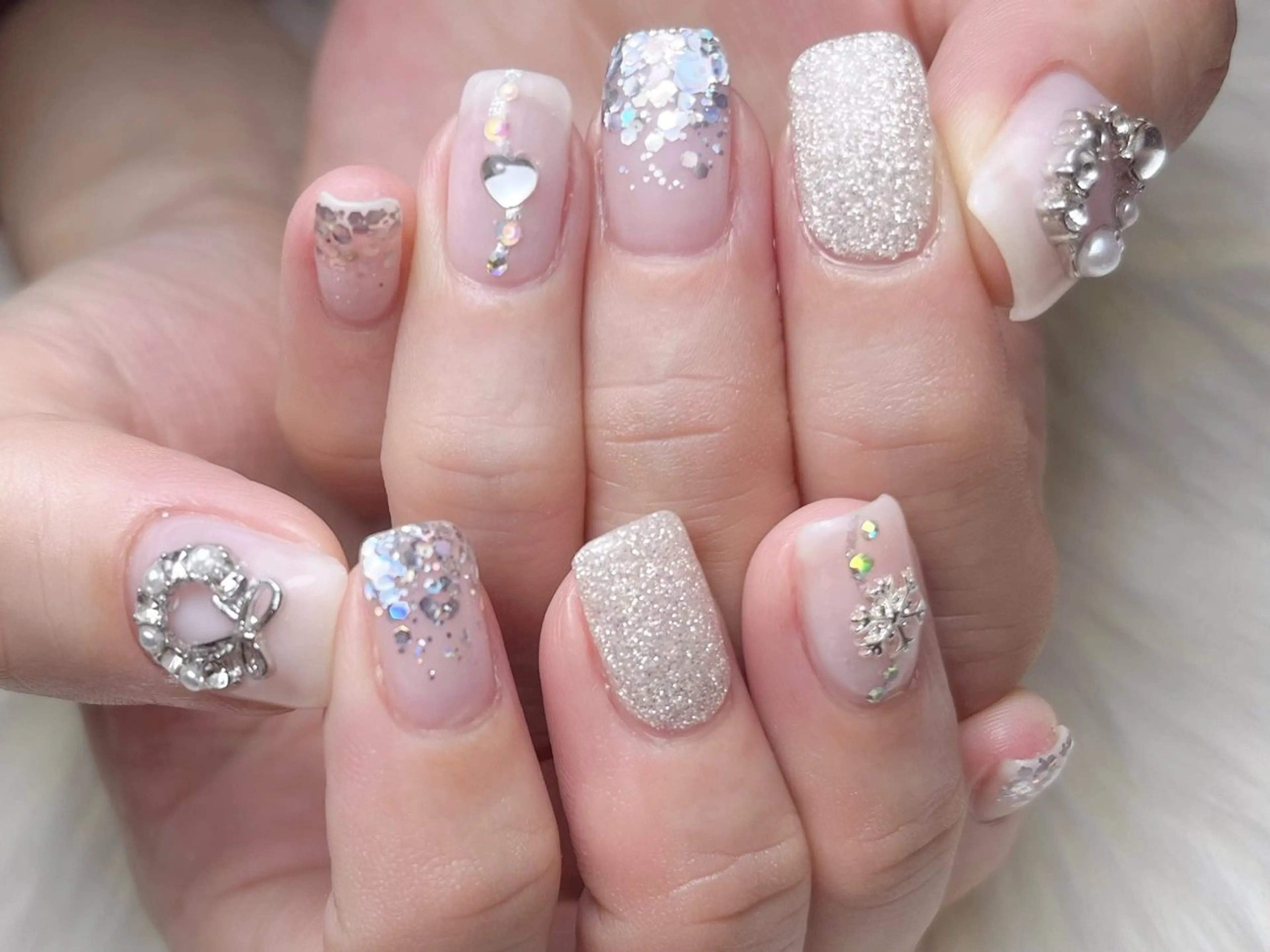 ネイル 持ち込み 冬ネイル ハンドネイル Rs nail 新宿西口のネイルデザイン