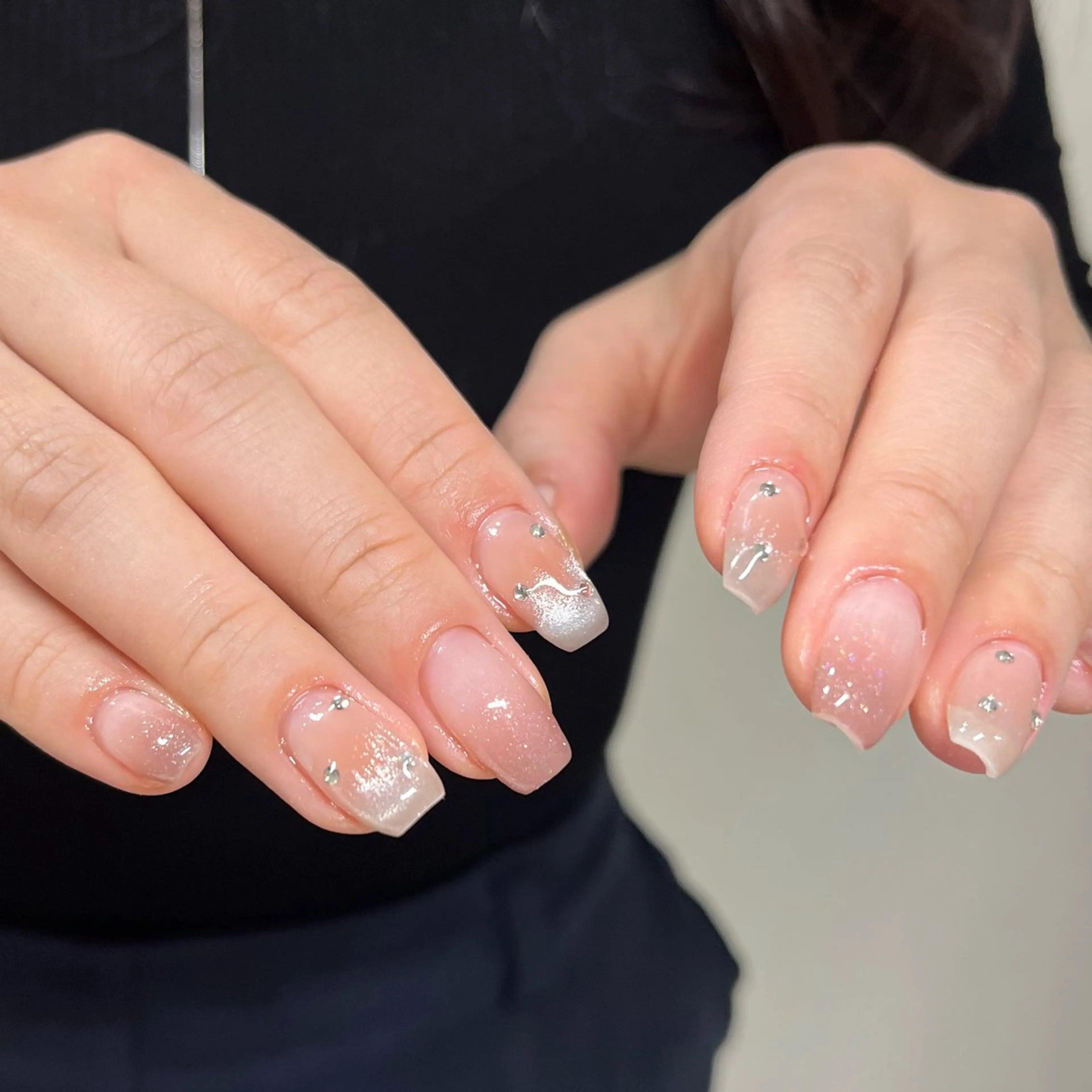 ネイル チークネイル ハート ラメ(グリッター) マグネットネイル ワンカラーネイル ハンドネイル 🫧OPELIA NAIL渋谷🫧のネイルデザイン