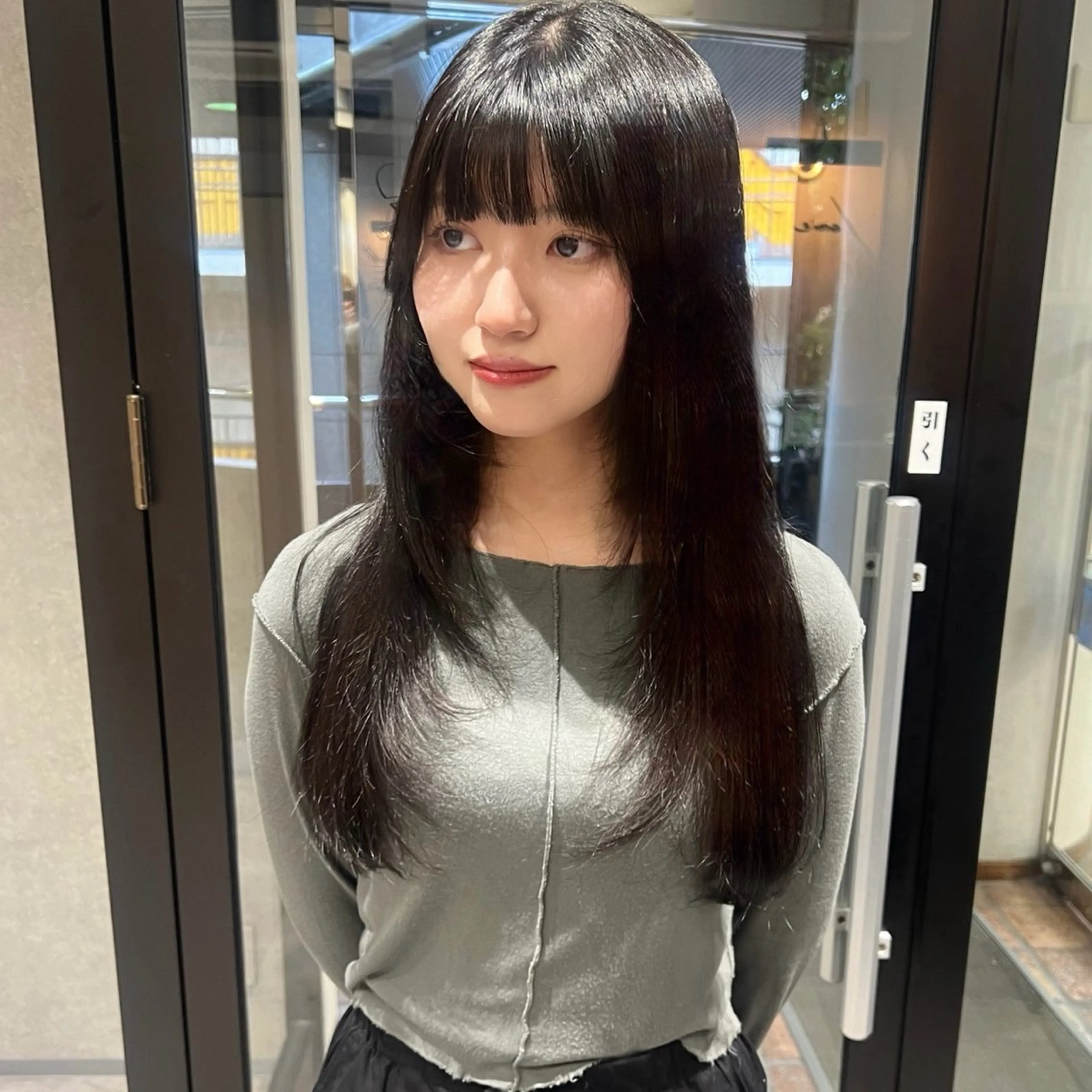 ロング レイヤーカット カット ヘアカラー トリートメント AI TOKYO　S所属・mizuki 【韓国レイヤー】のヘアスタイル