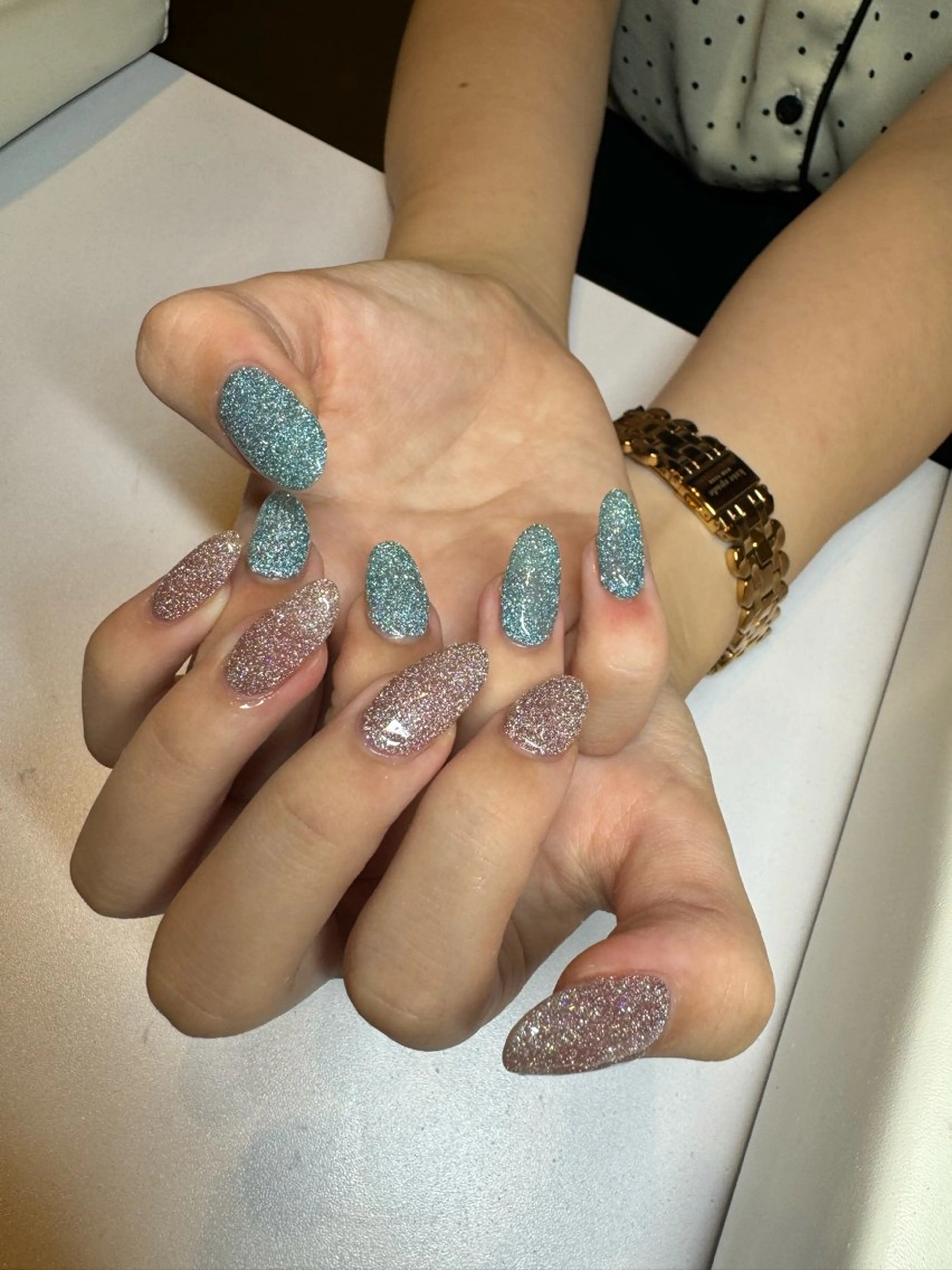 ネイル ハンドネイル 濱岡 咲のネイルデザイン