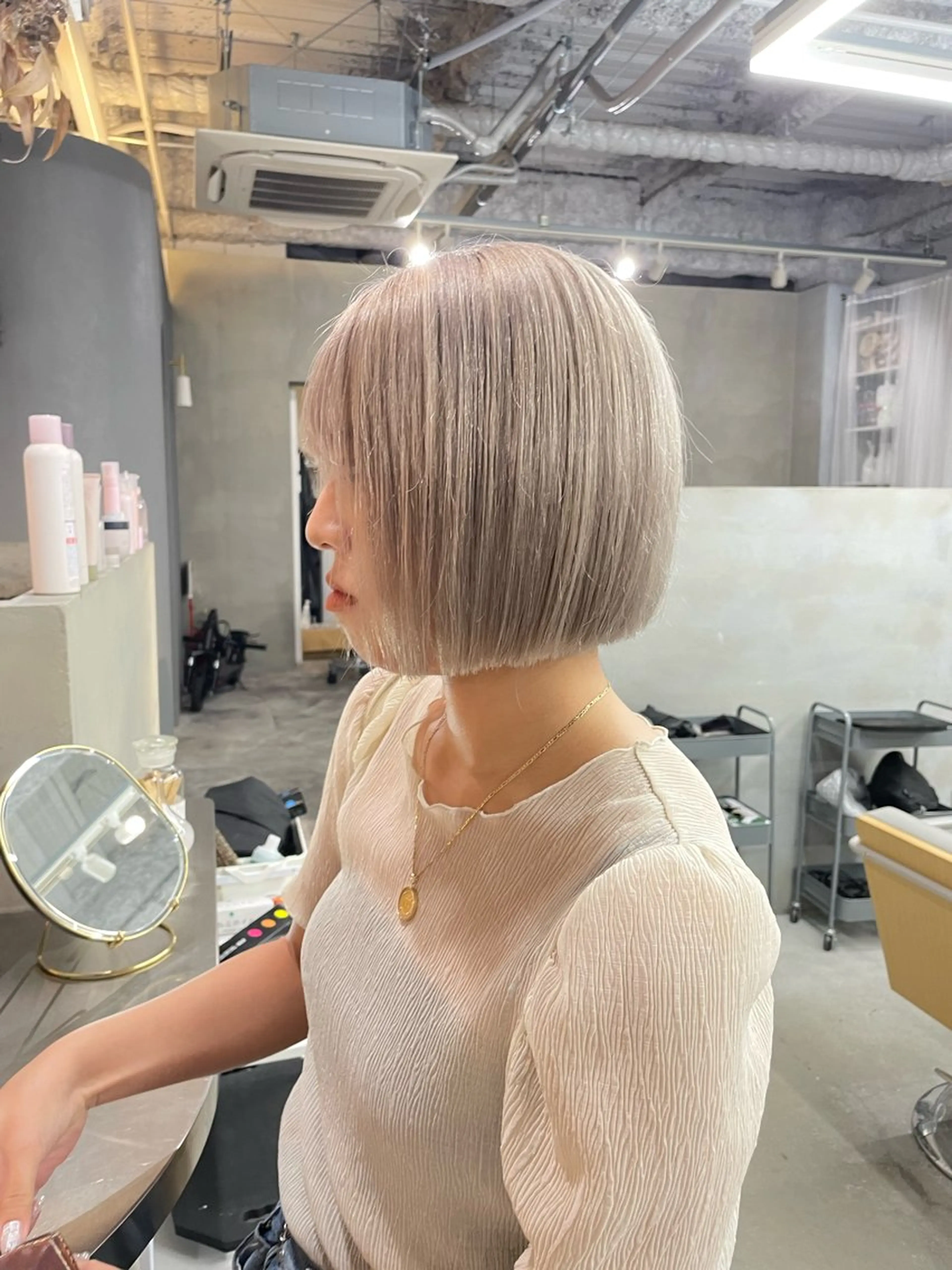 ショート ヘアカラー トリートメント qulim所属・qulim【クリム】 /ハイトーン/海音のヘアスタイル