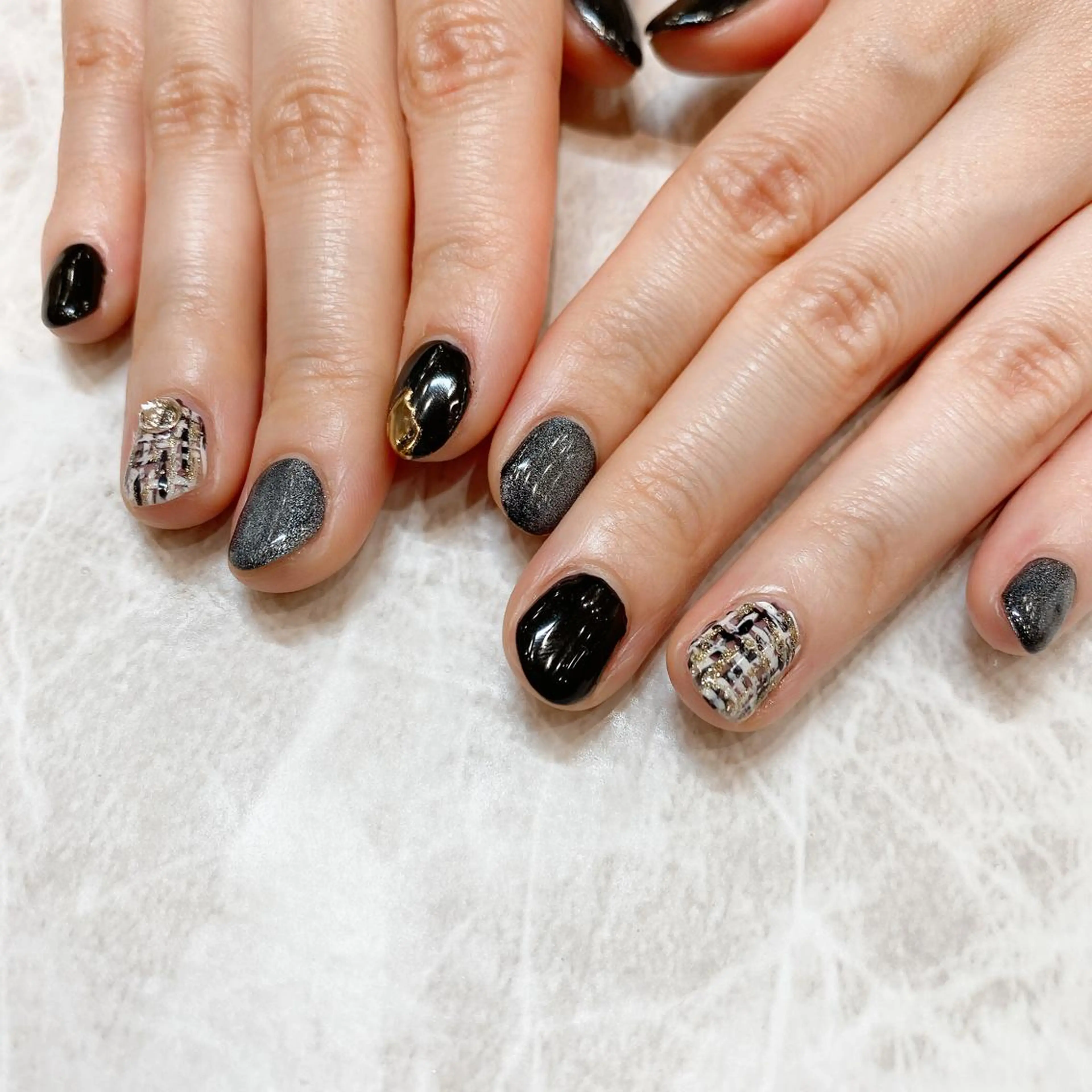 ネイル アートネイル マグネットネイル ミラーネイル ツイードネイル 関谷 真登佳のネイルデザイン