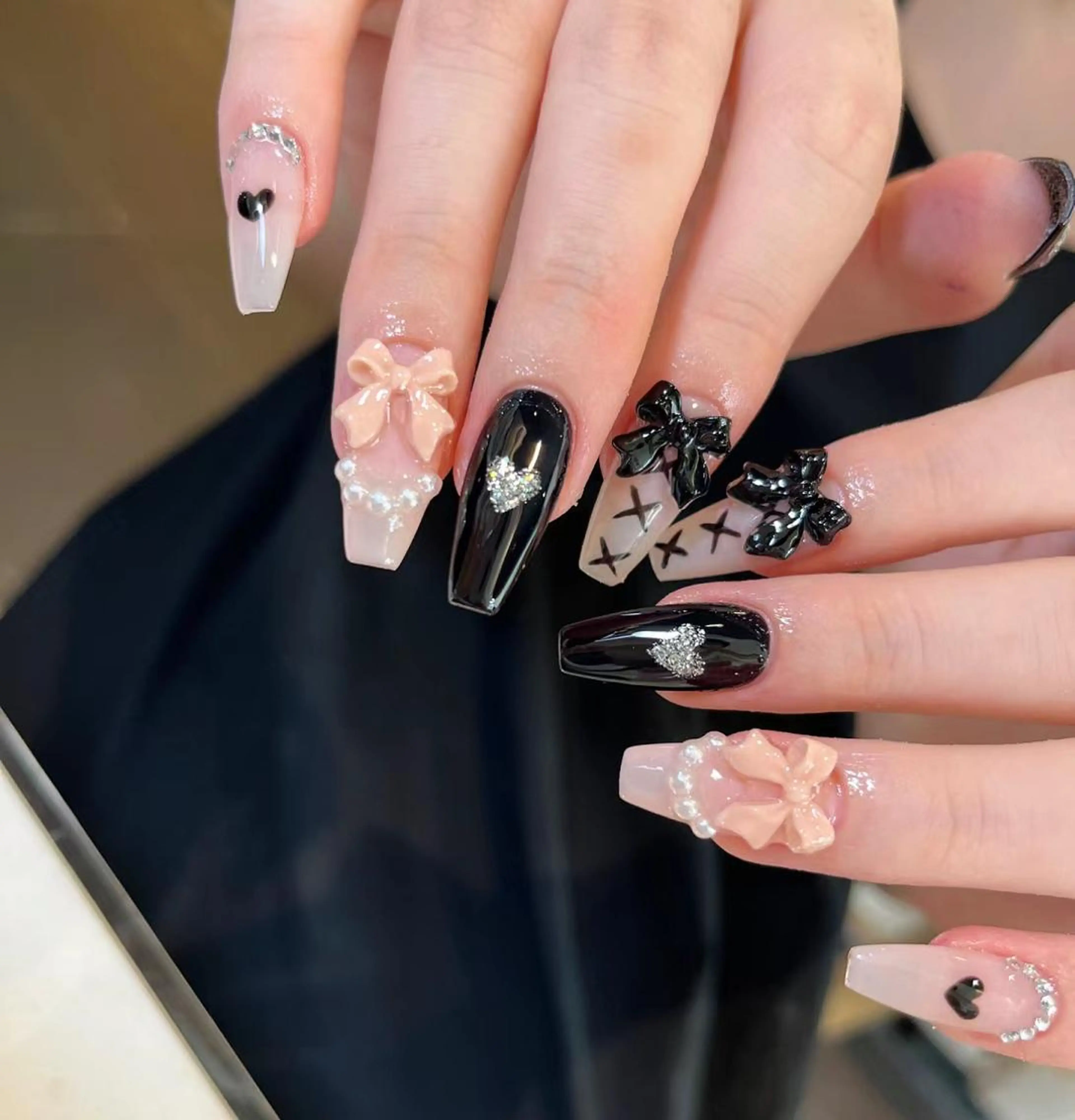 ネイル アートネイル 長さ出し ネイルチップ ハンドネイル 💗キラネイル💗 モチ最高のネイルデザイン