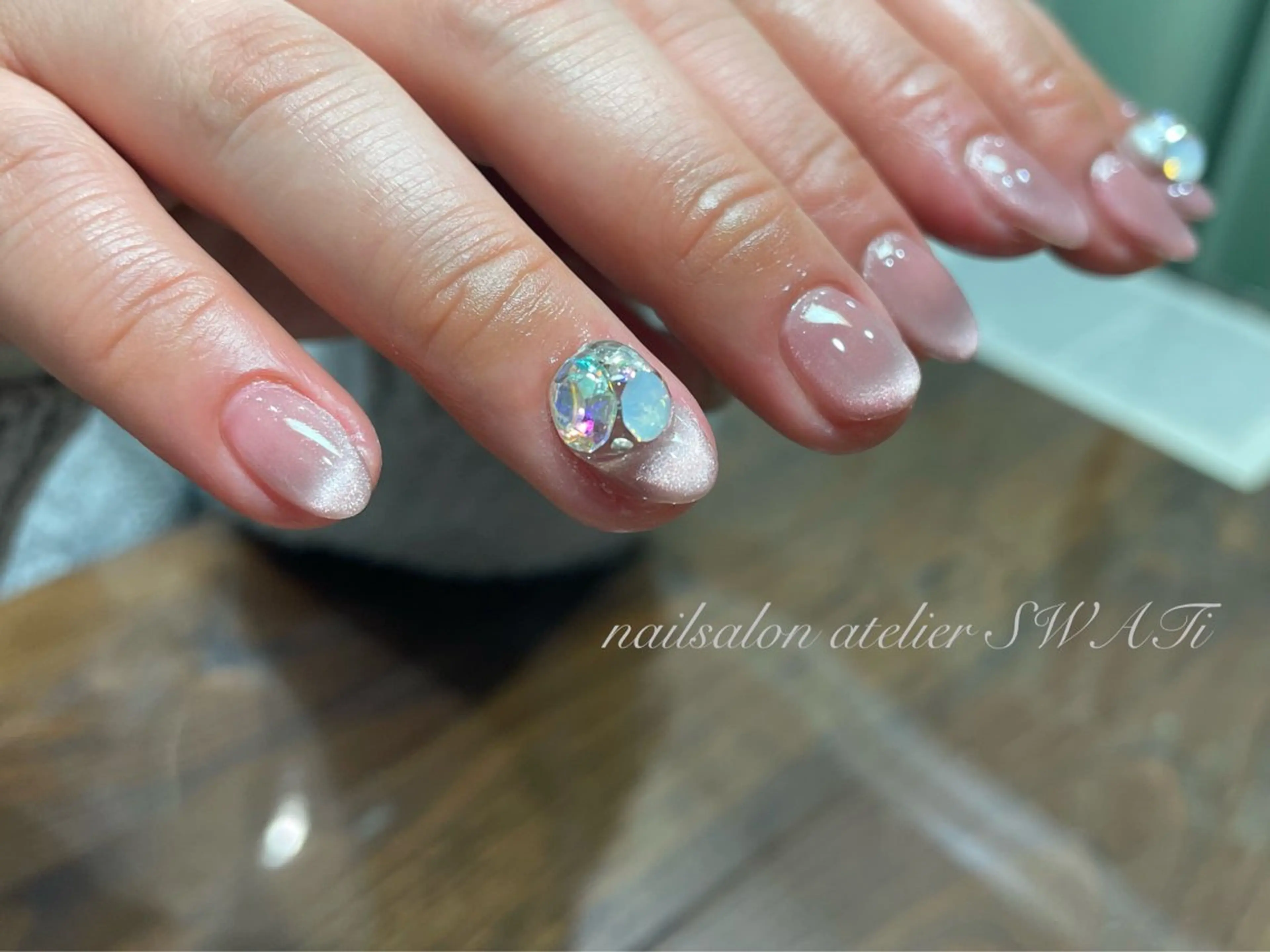 ネイル ハンドネイル ヘアーサロン大野所属・nailsalon SWATiのネイルデザイン