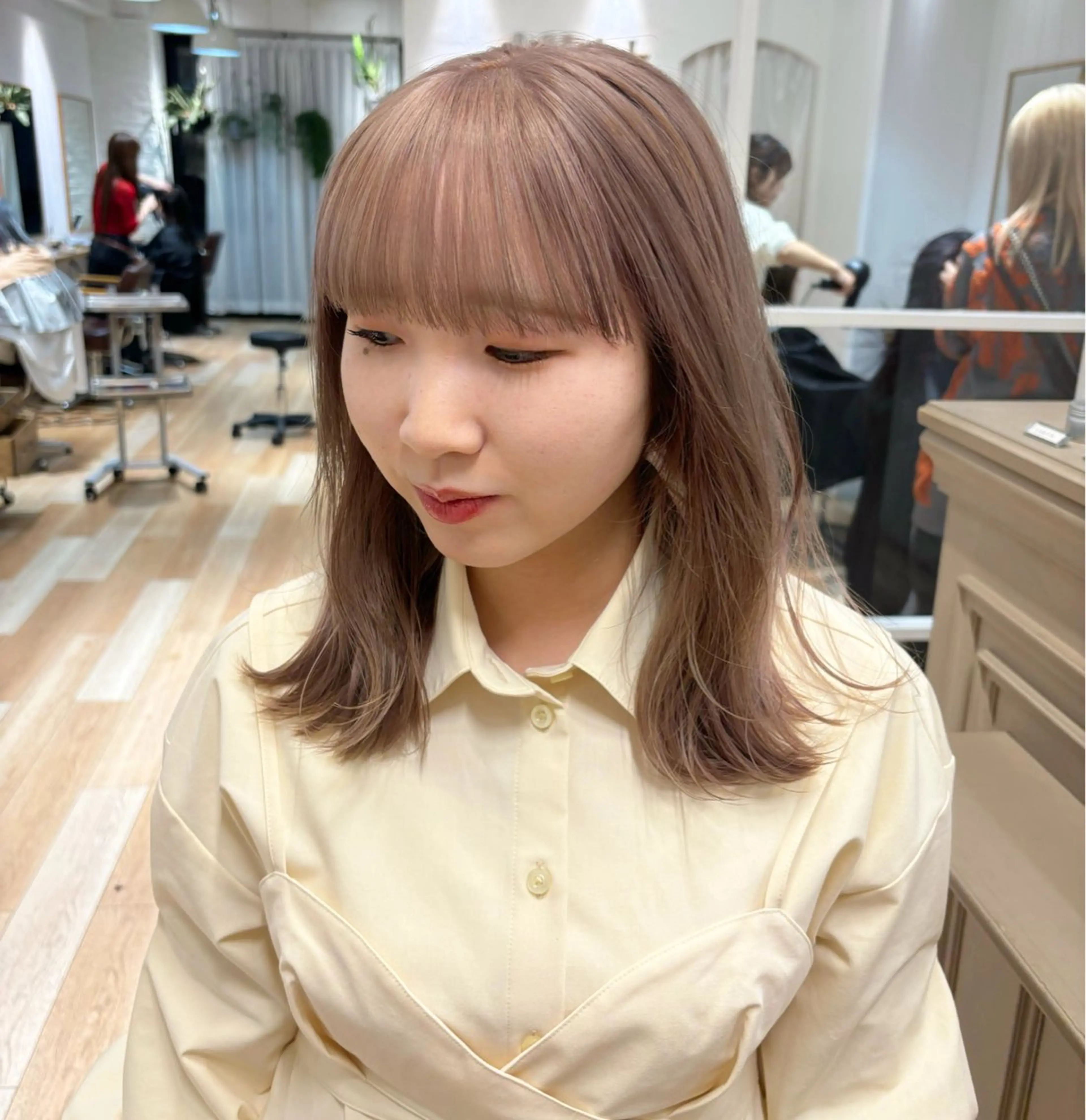 ミディアム カラー カット ヘアカラー トリートメント オリーブ/縮毛♡ Natsuno🩰のヘアスタイル