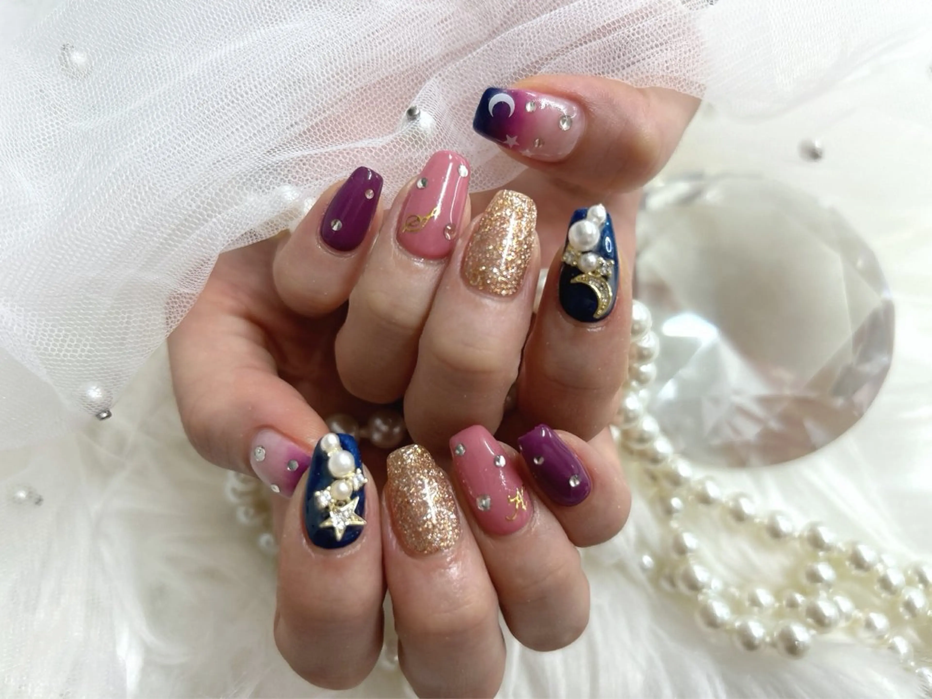 ミディアム ハンドネイル Nailsalon Angeのネイルデザイン