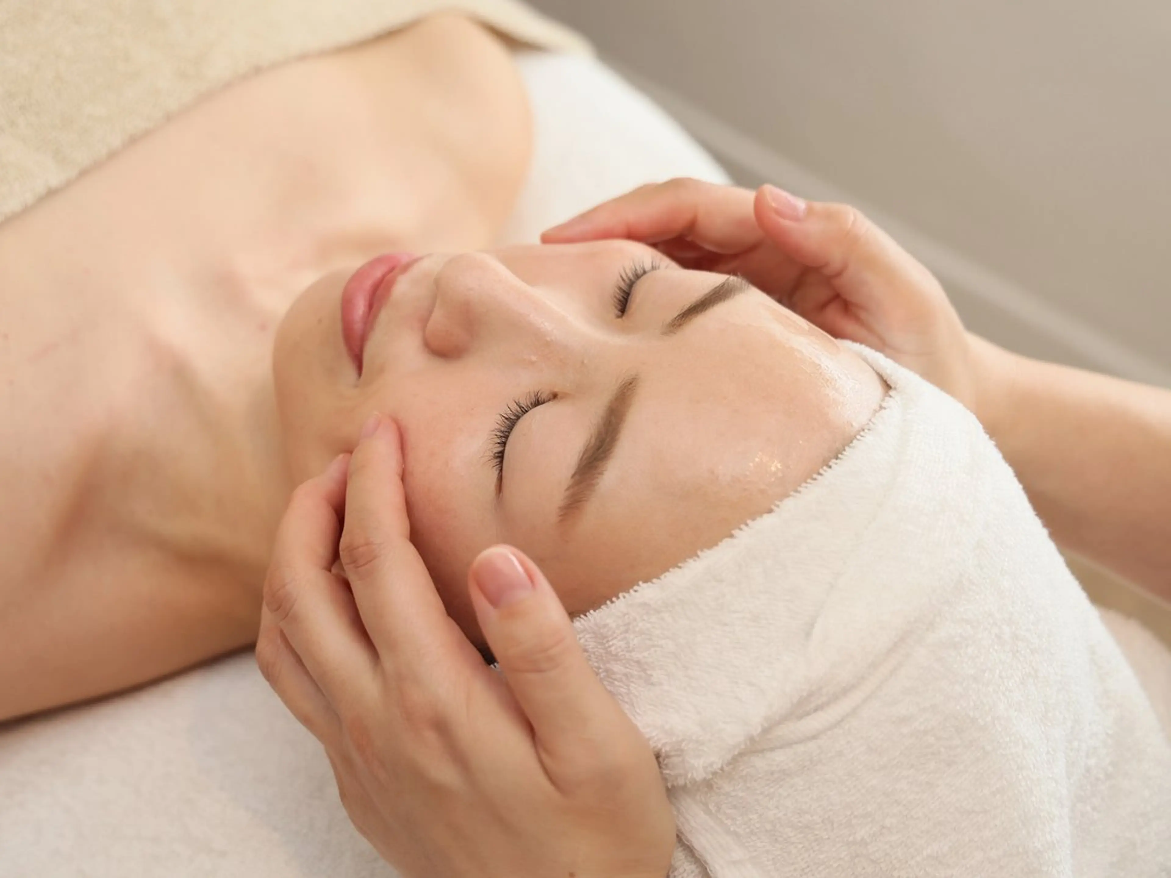 小顔/リンパ/マッサージL.sana所属・小顔/フェイシャル L.sanaのエステ・リラクイメージ