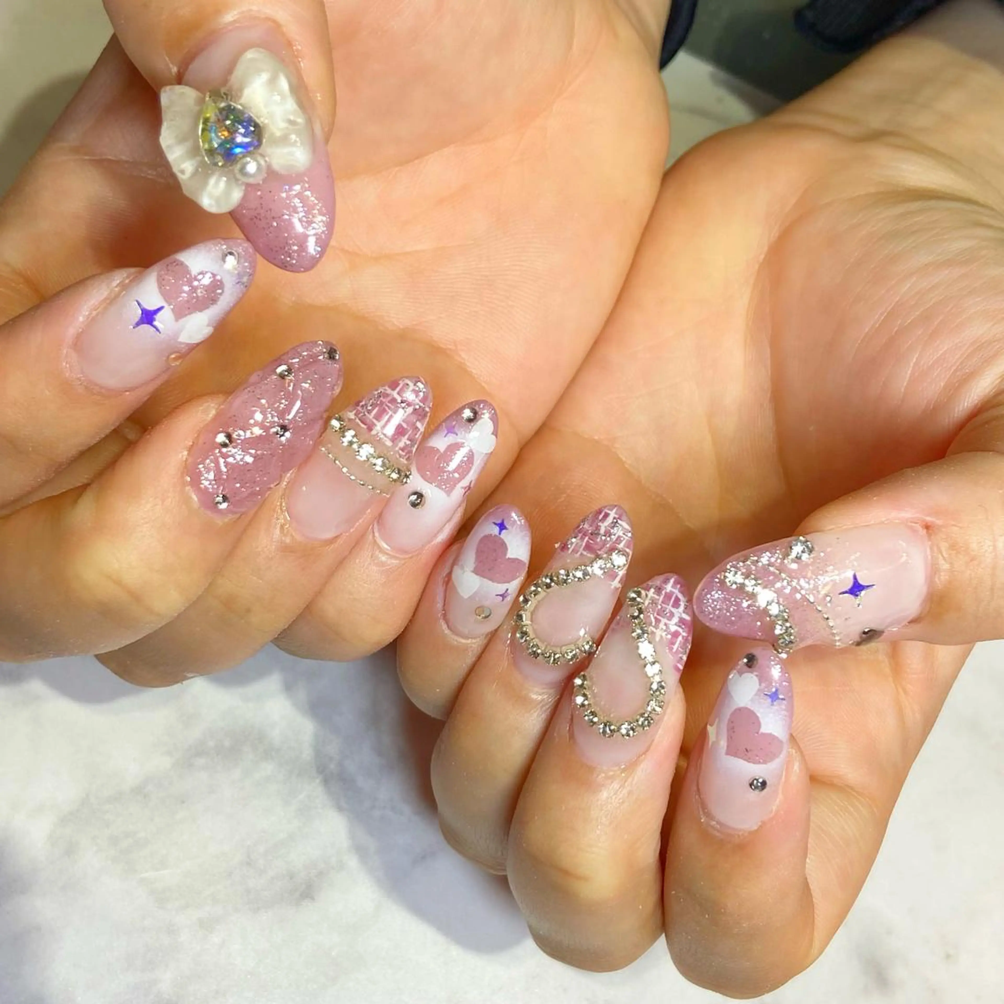 ネイル 持ち込み ハンドネイル YUN 💅のネイルデザイン