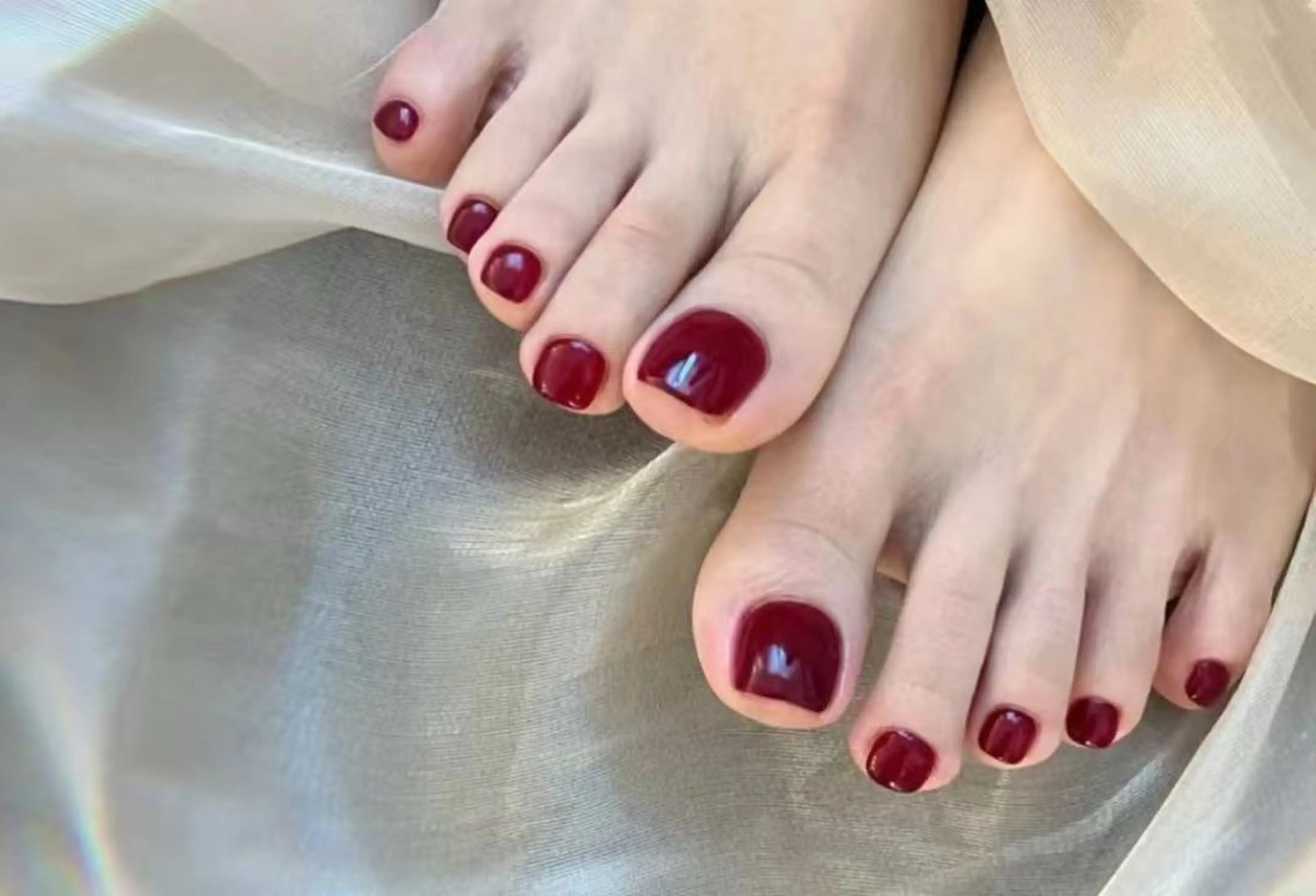 フットネイル✨ワンカラ一✨ソフトジエルオフ込み·ケア込み✨フットバス付きの写真