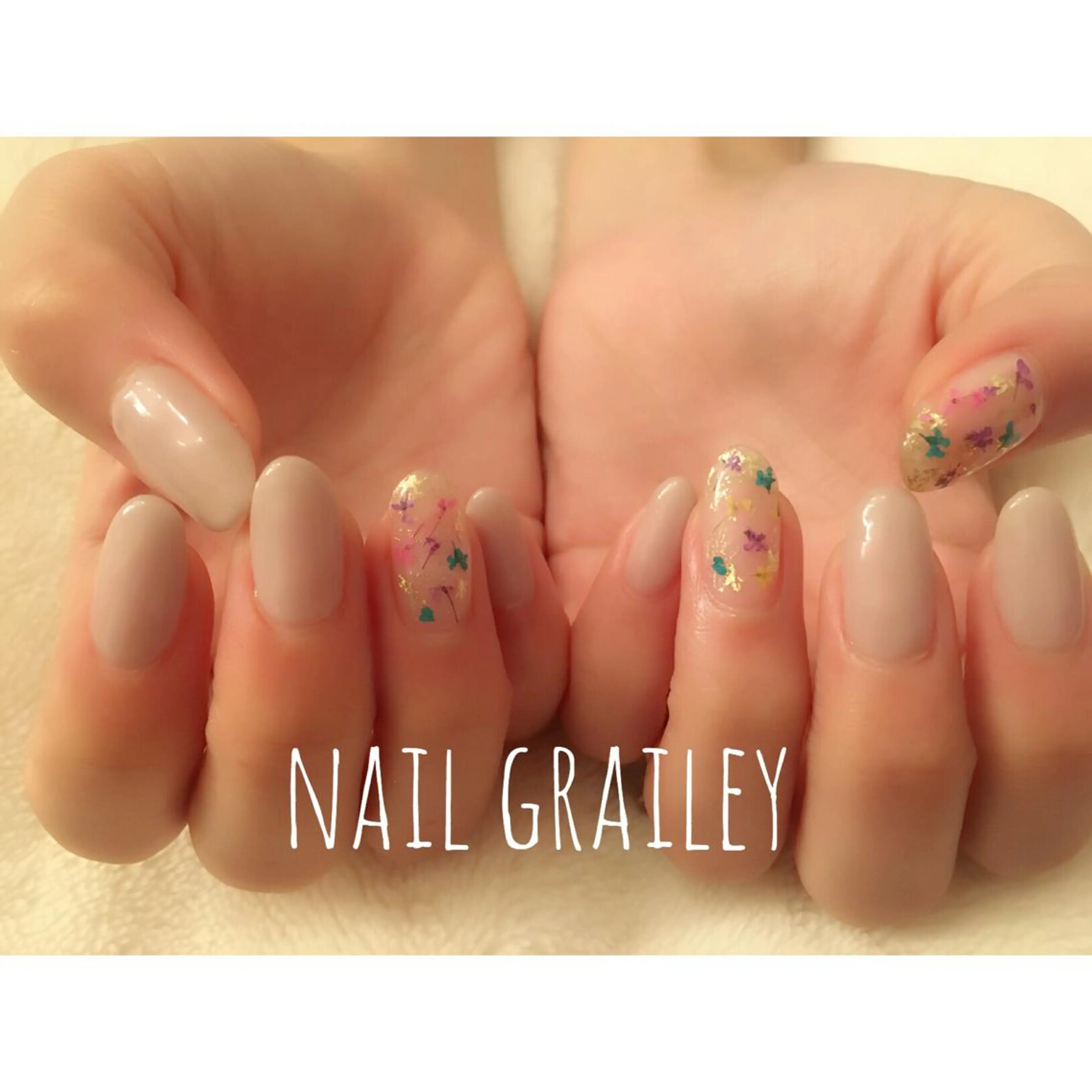 ネイル アートネイル ラメ(グリッター) ラメグラデーション ワンカラーネイル nail makoのネイルデザイン