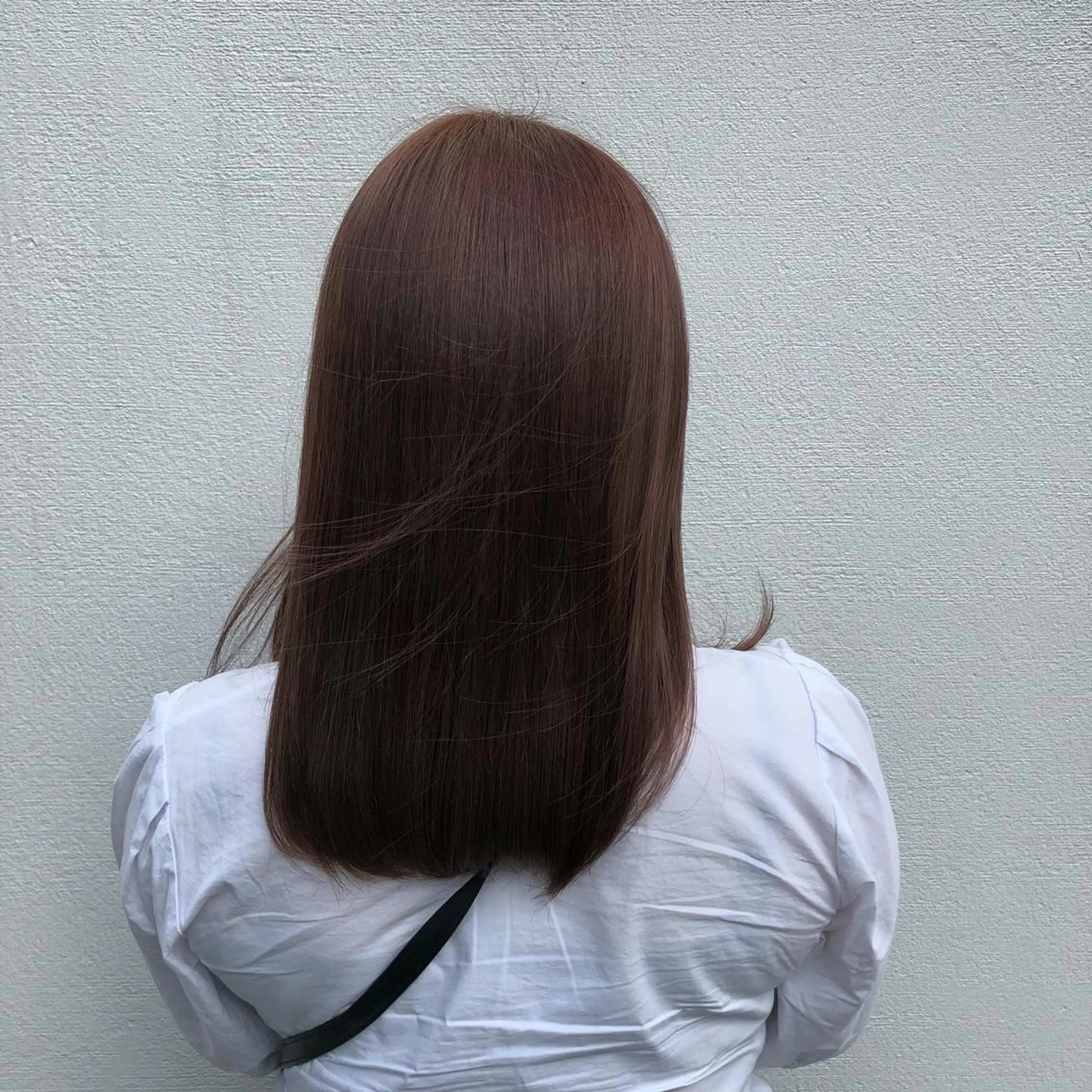 ミディアム kai .のヘアスタイル