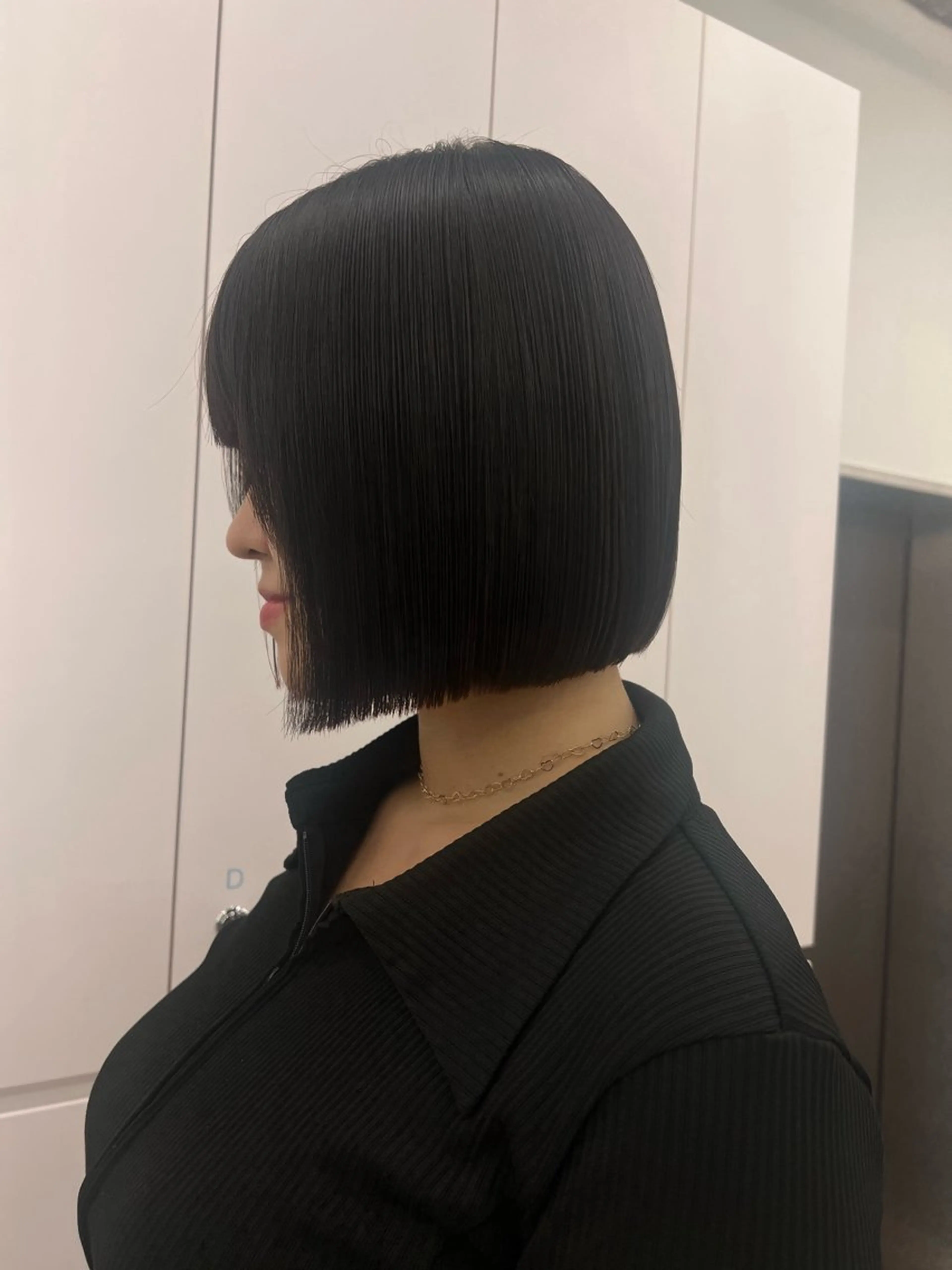 ミディアム ✨ブリーチ/顔周り レイヤー¦YUKA✨のヘアスタイル