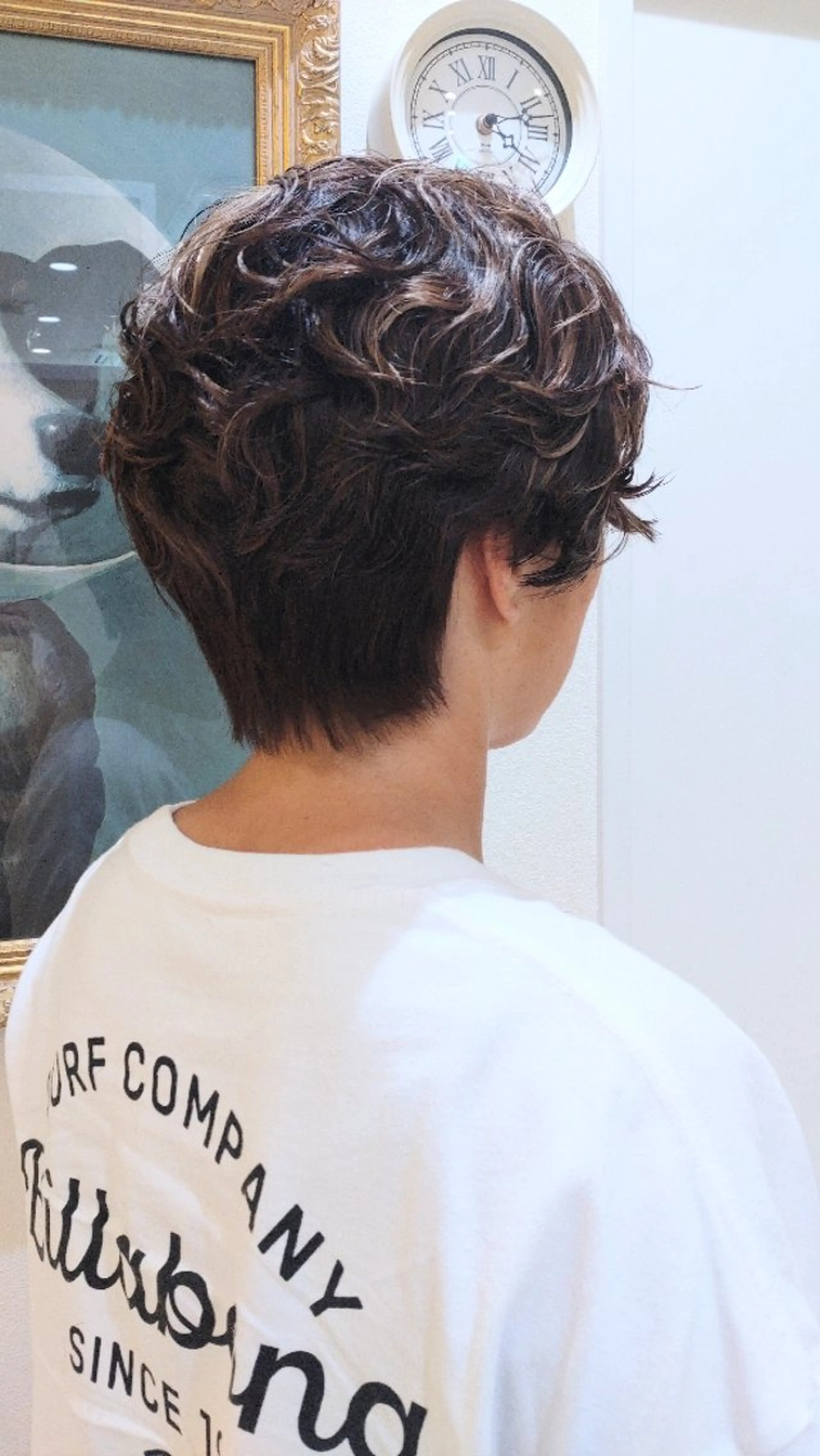 ショート パーマ カラー 大槻 百合子のヘアスタイル