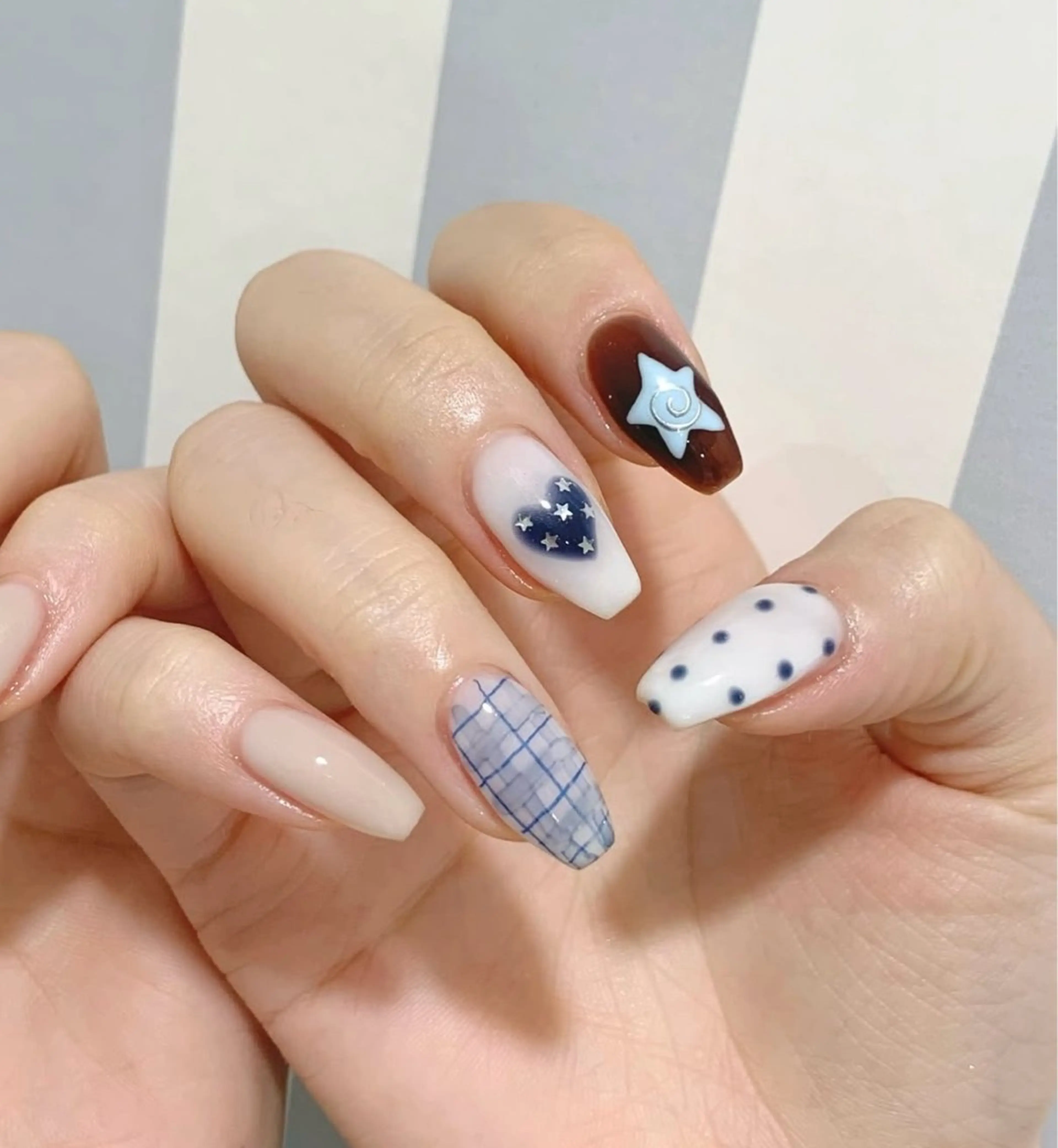 ネイル NailSalon✨ Écrinエクランのネイルデザイン
