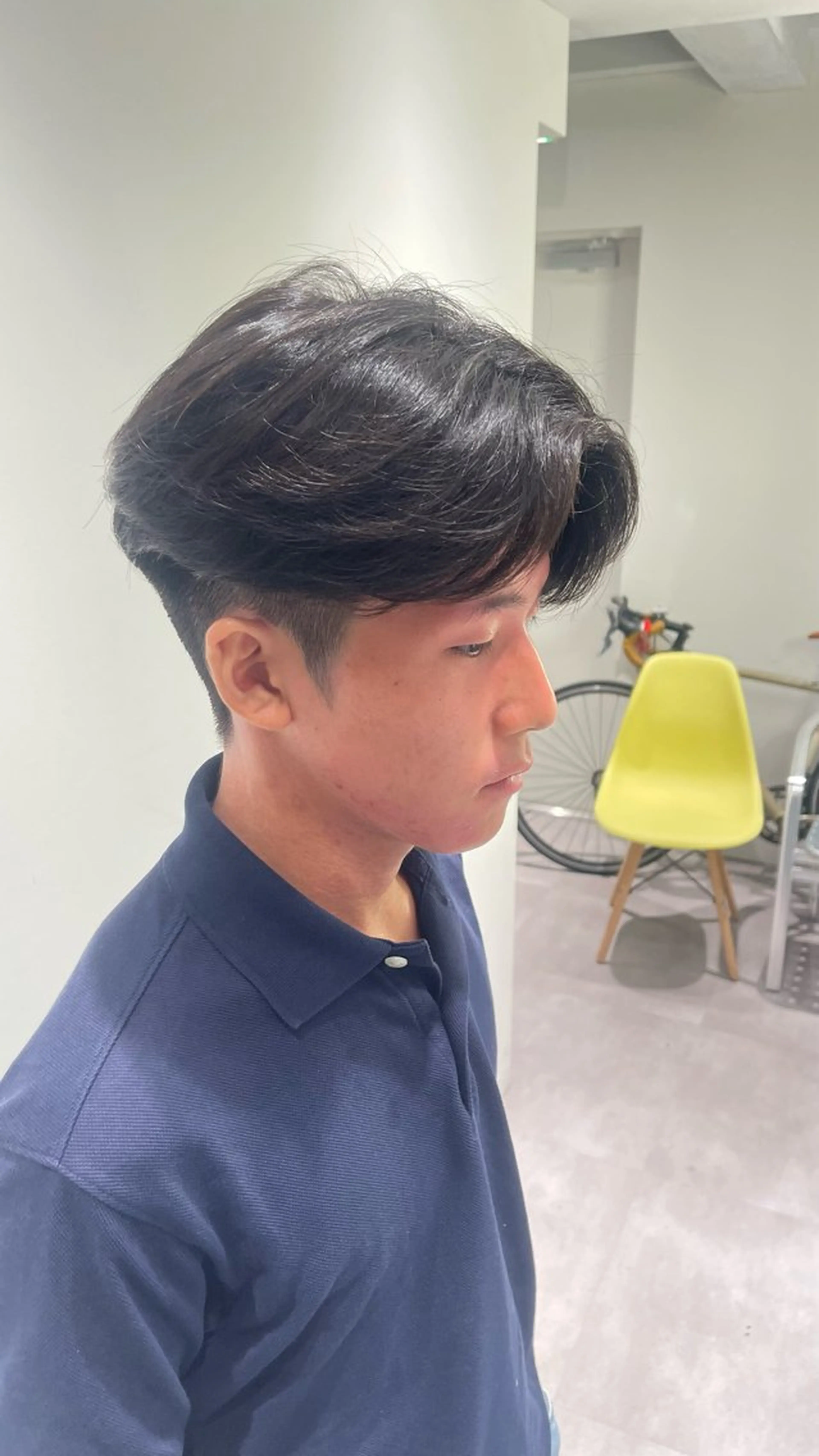ミディアム パーマ 小鹿 大翔のヘアスタイル