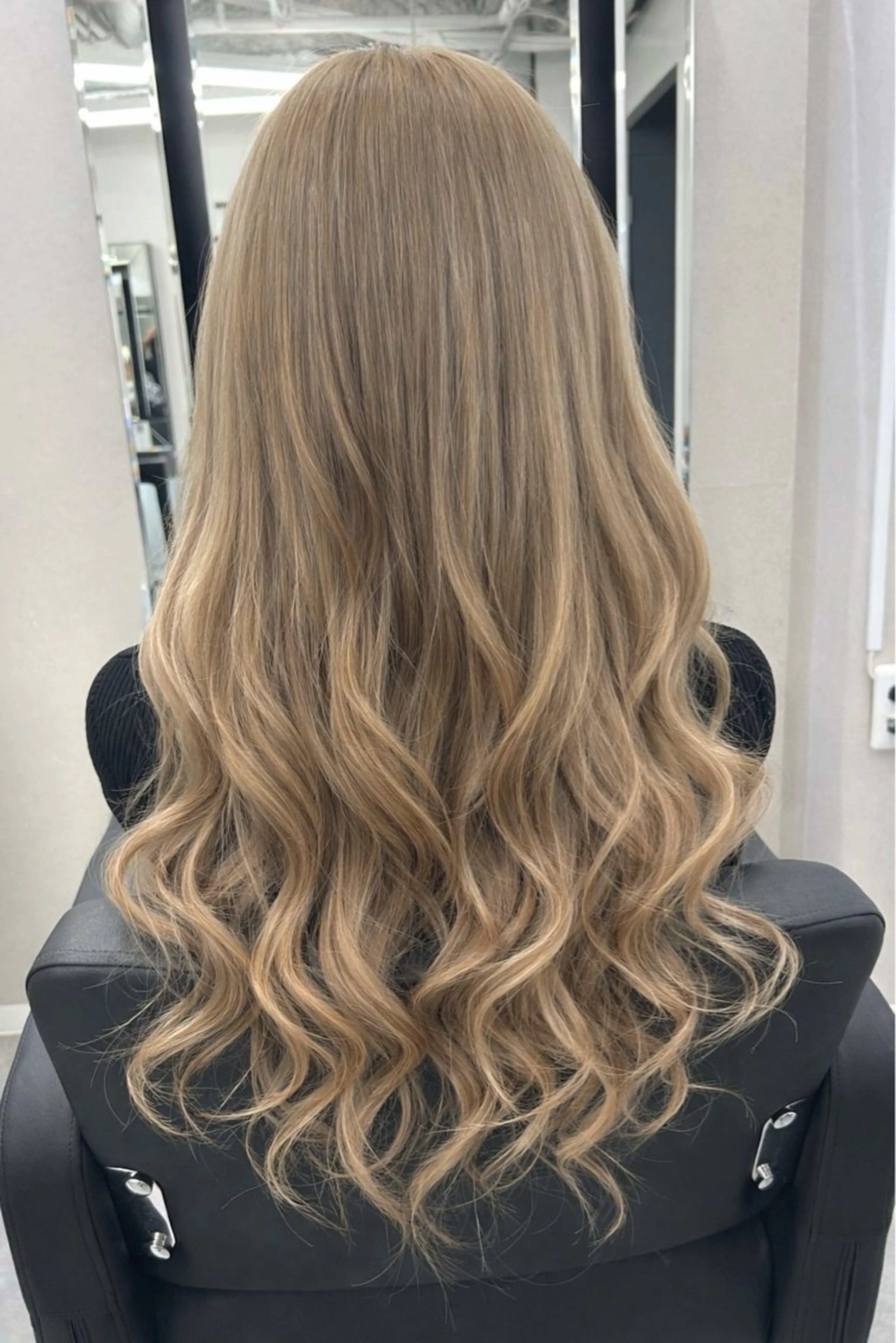 ロング カラー エクステ カット ヘアカラー トリートメント エクステ ヘアセット 下妻 カラーエクステ難波のヘアスタイル