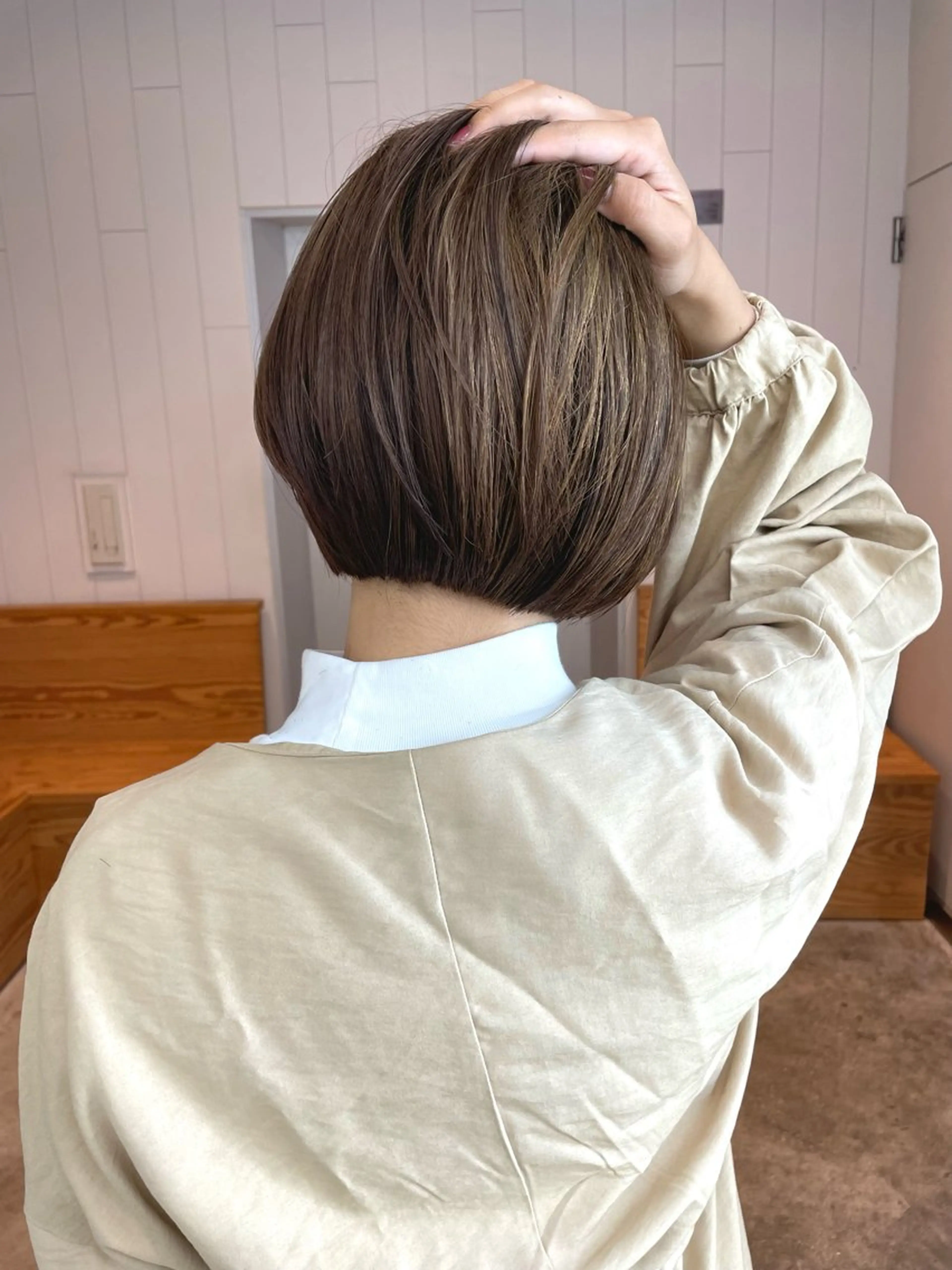 ショート カラー ボブレイヤー ボブ レイヤーカット カット ヘアカラー トリートメント Kouta/似合わせ /パーマ/カラーのヘアスタイル