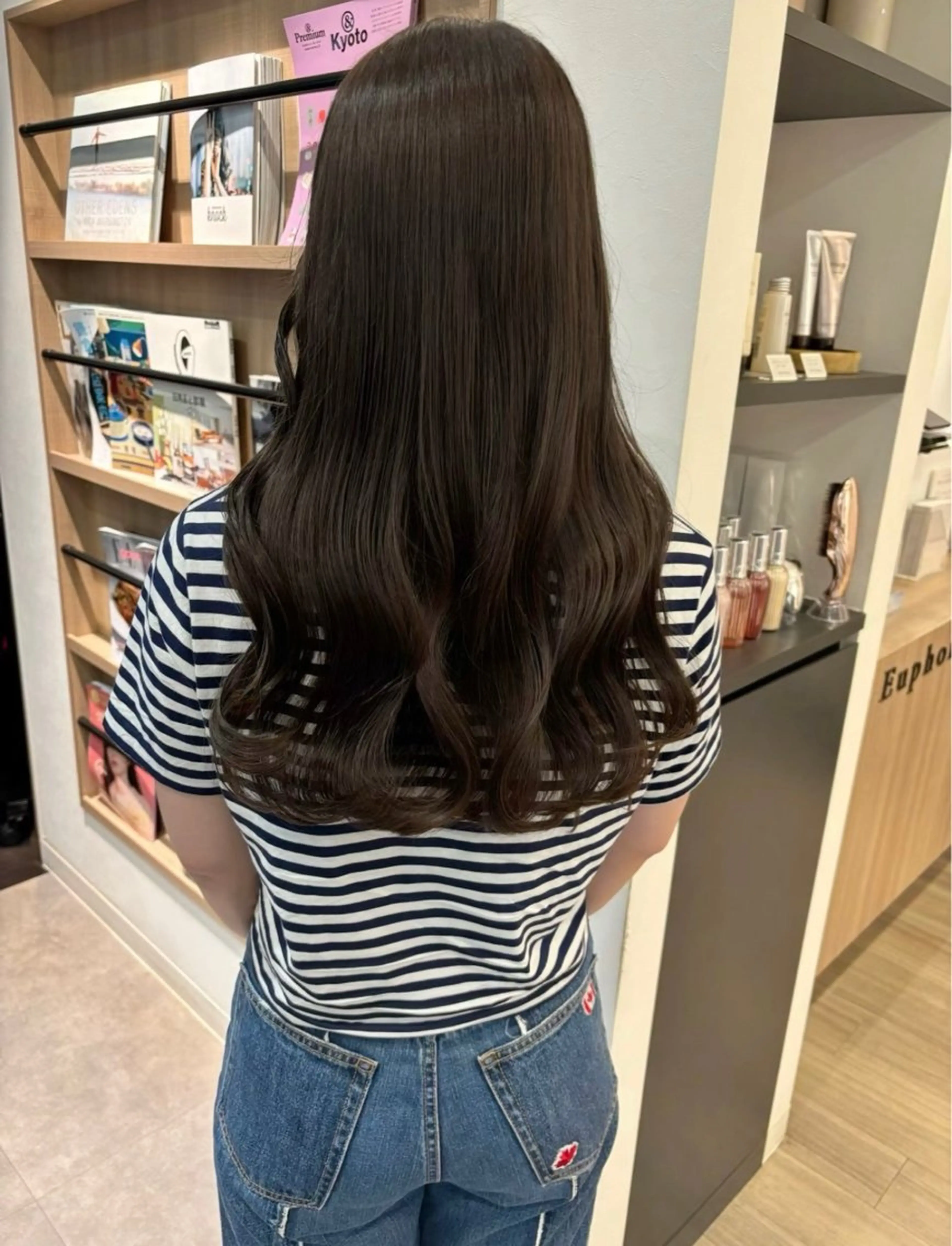 セミロング カラー トリートメント モテ髪‎🫧赤み消し カラー表参道きょうこのヘアスタイル