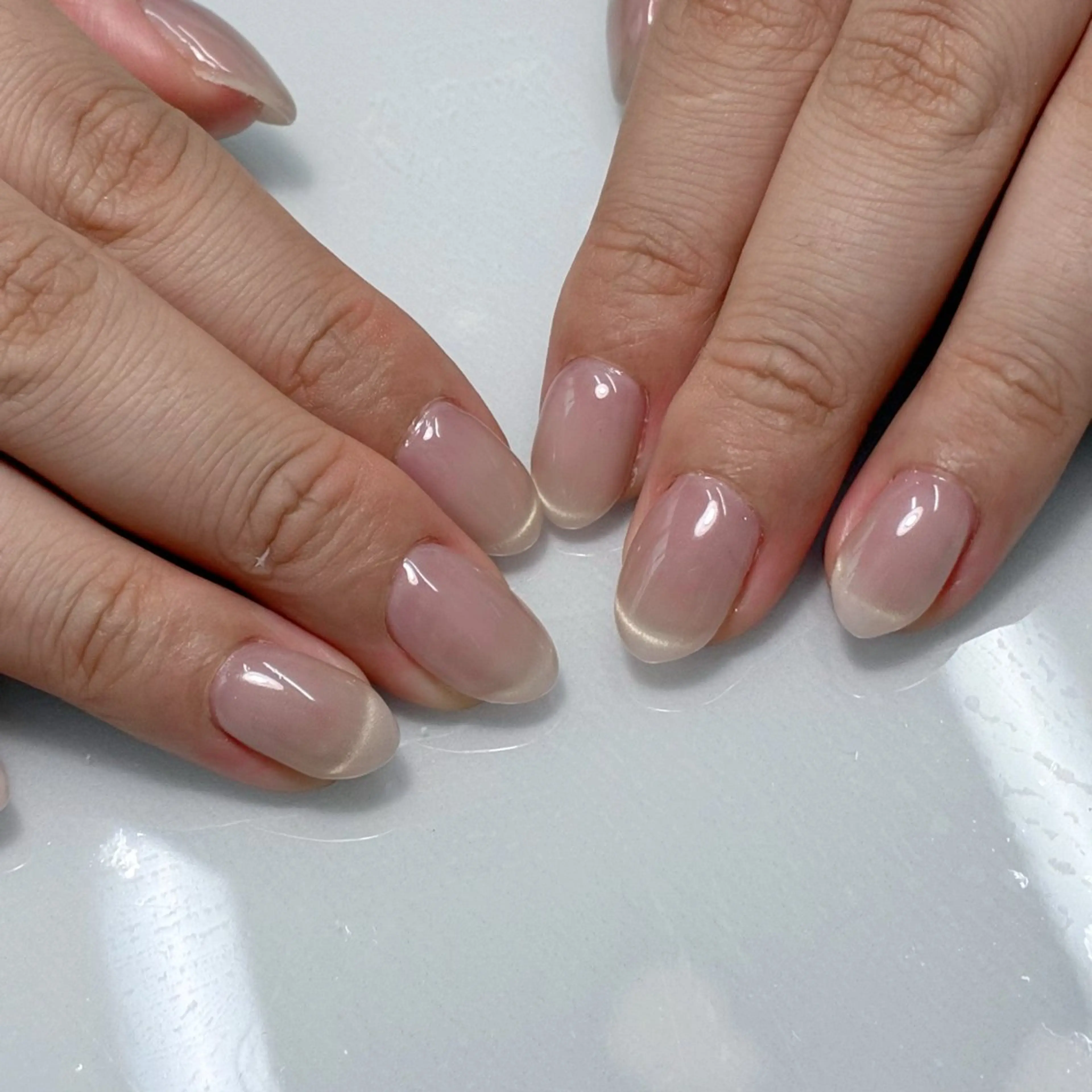 ネイル フレンチネイル マグネットネイル マグネットフレンチ ハンドネイル mumjyu所属・mumjyu MIKAのネイルデザイン