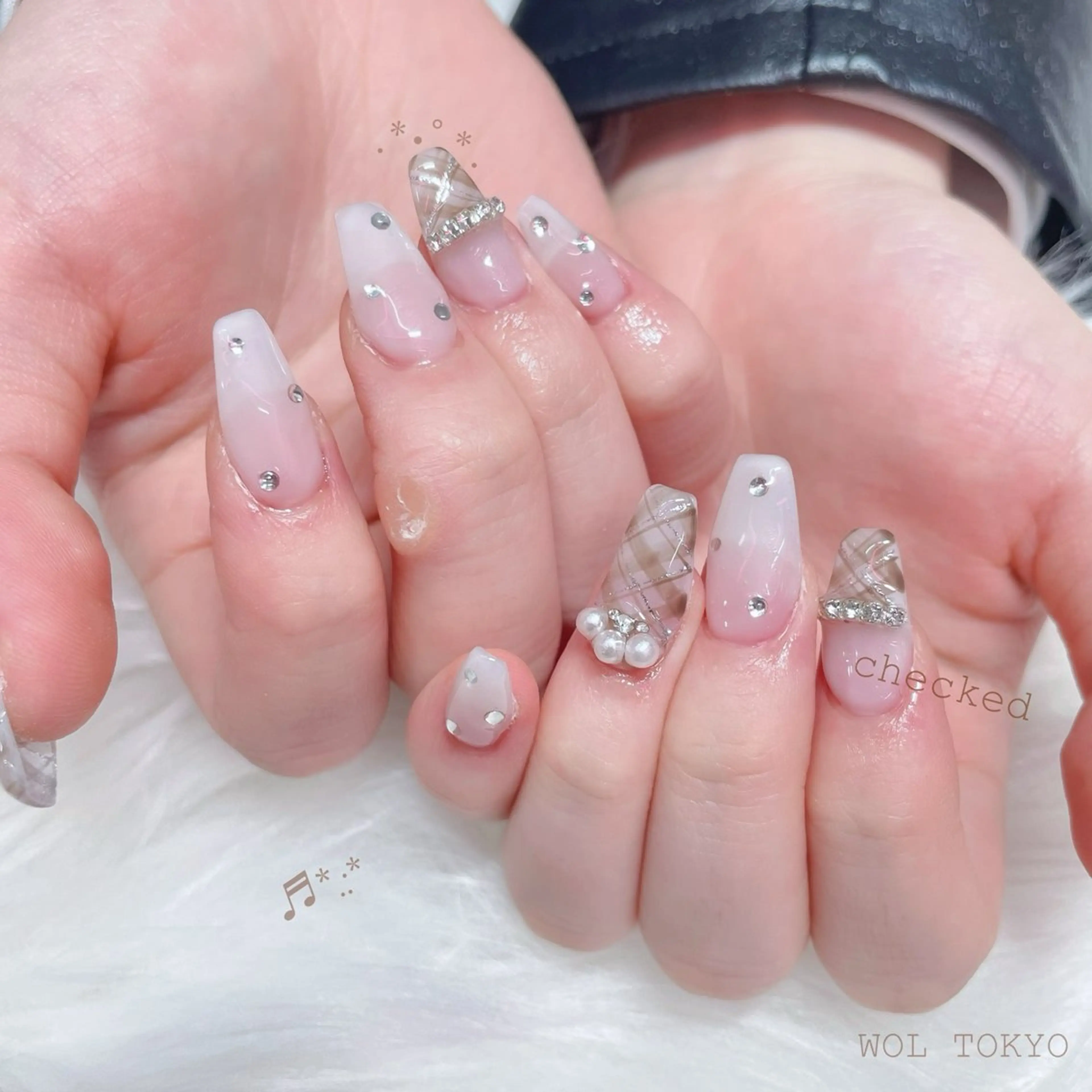 ネイル ハンドネイル WOLTOKYO池袋 💕maiのネイルデザイン