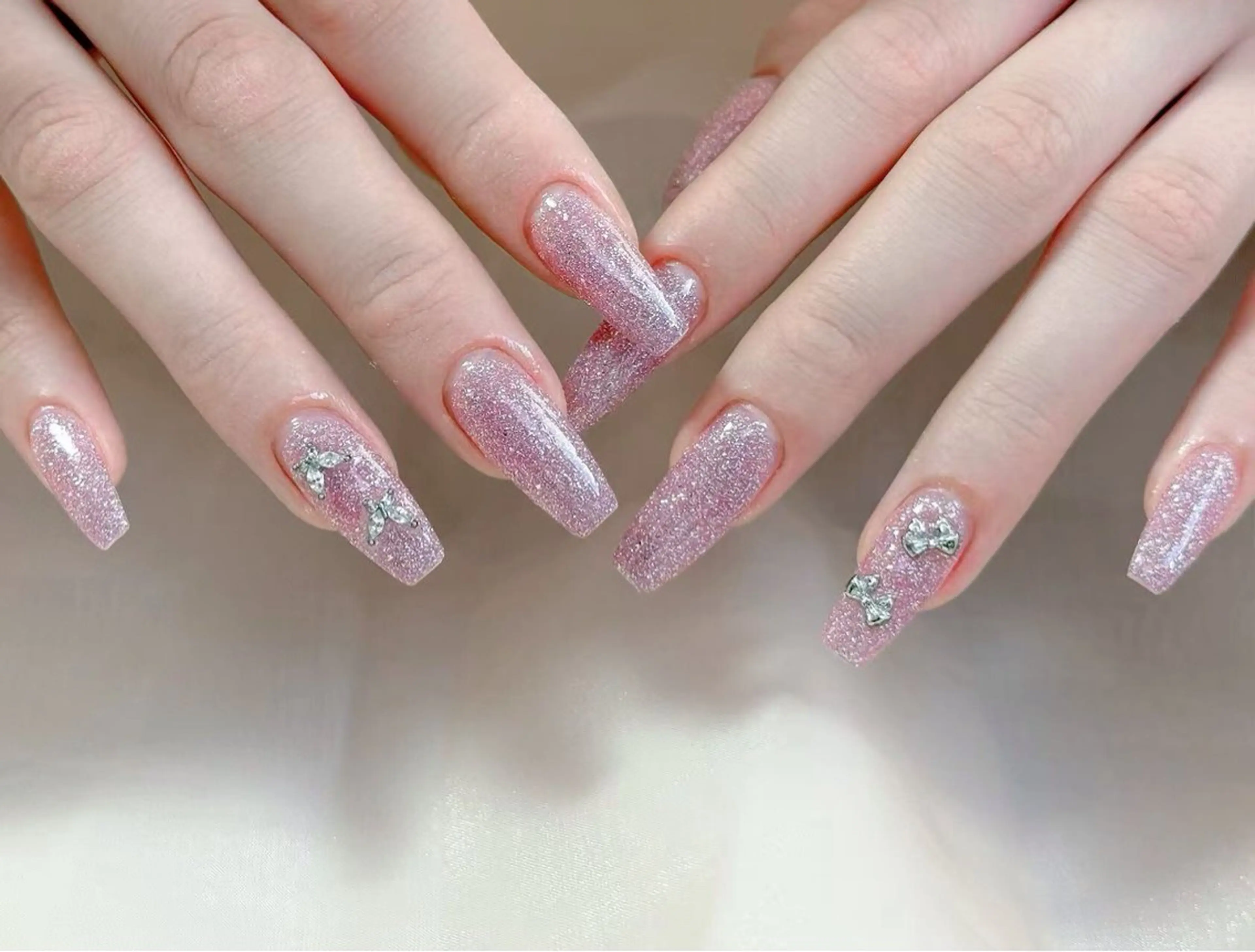 ネイル 小 雨のネイルデザイン