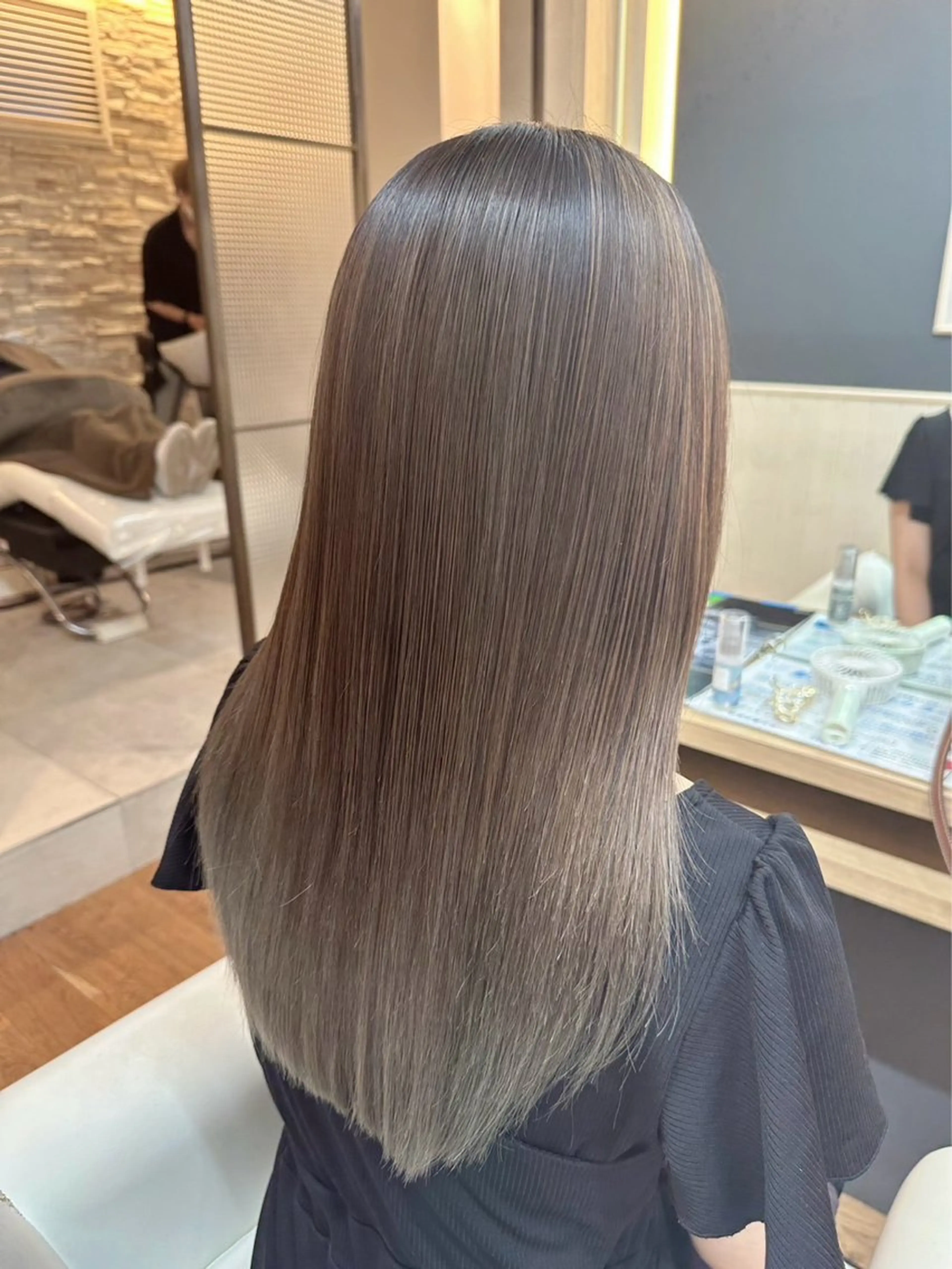 ロング カラー ナチュラルカラー✨ SHINYAのヘアスタイル