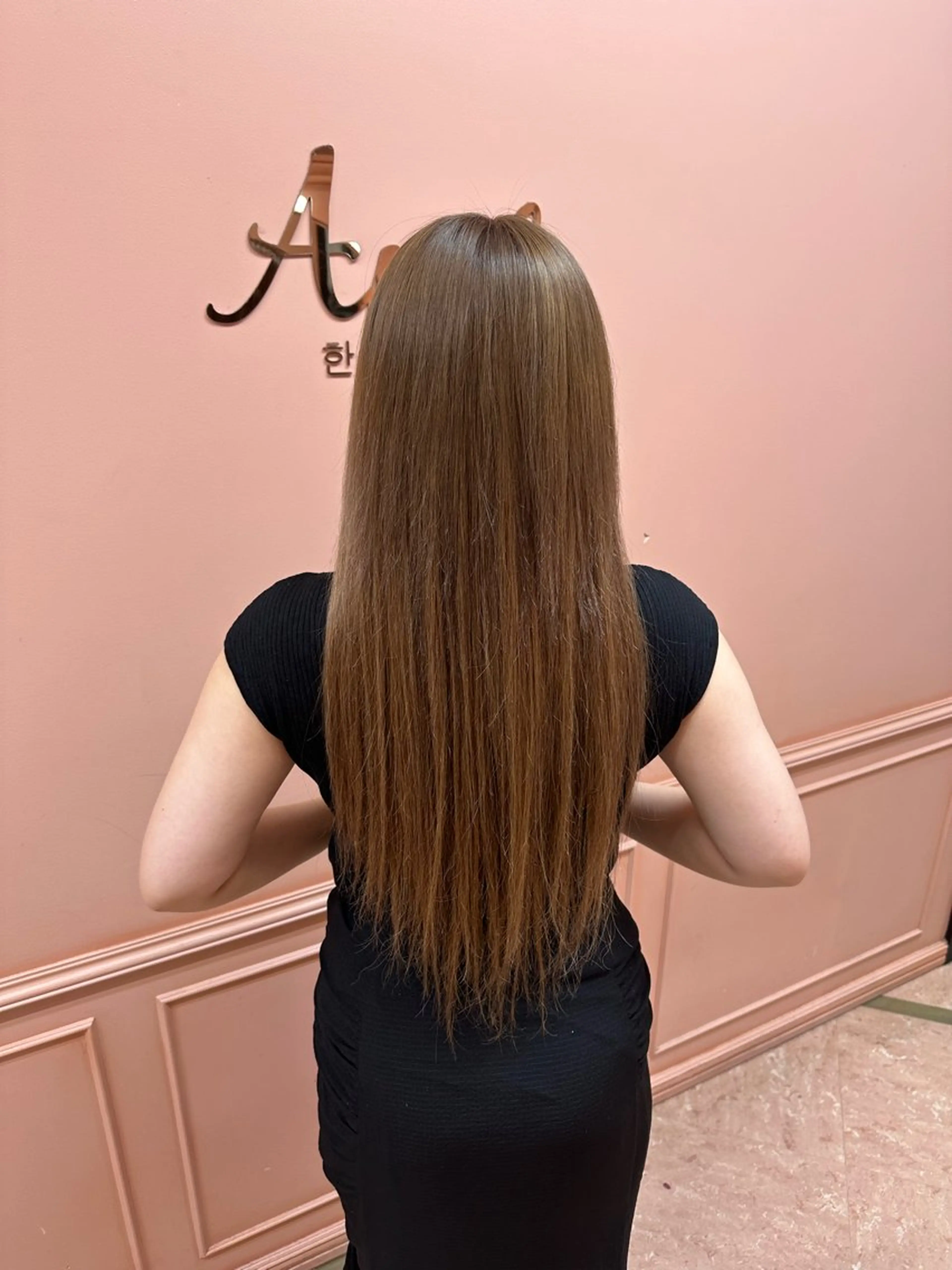 艶暖色/ベージュ SAKI💜のヘアスタイル