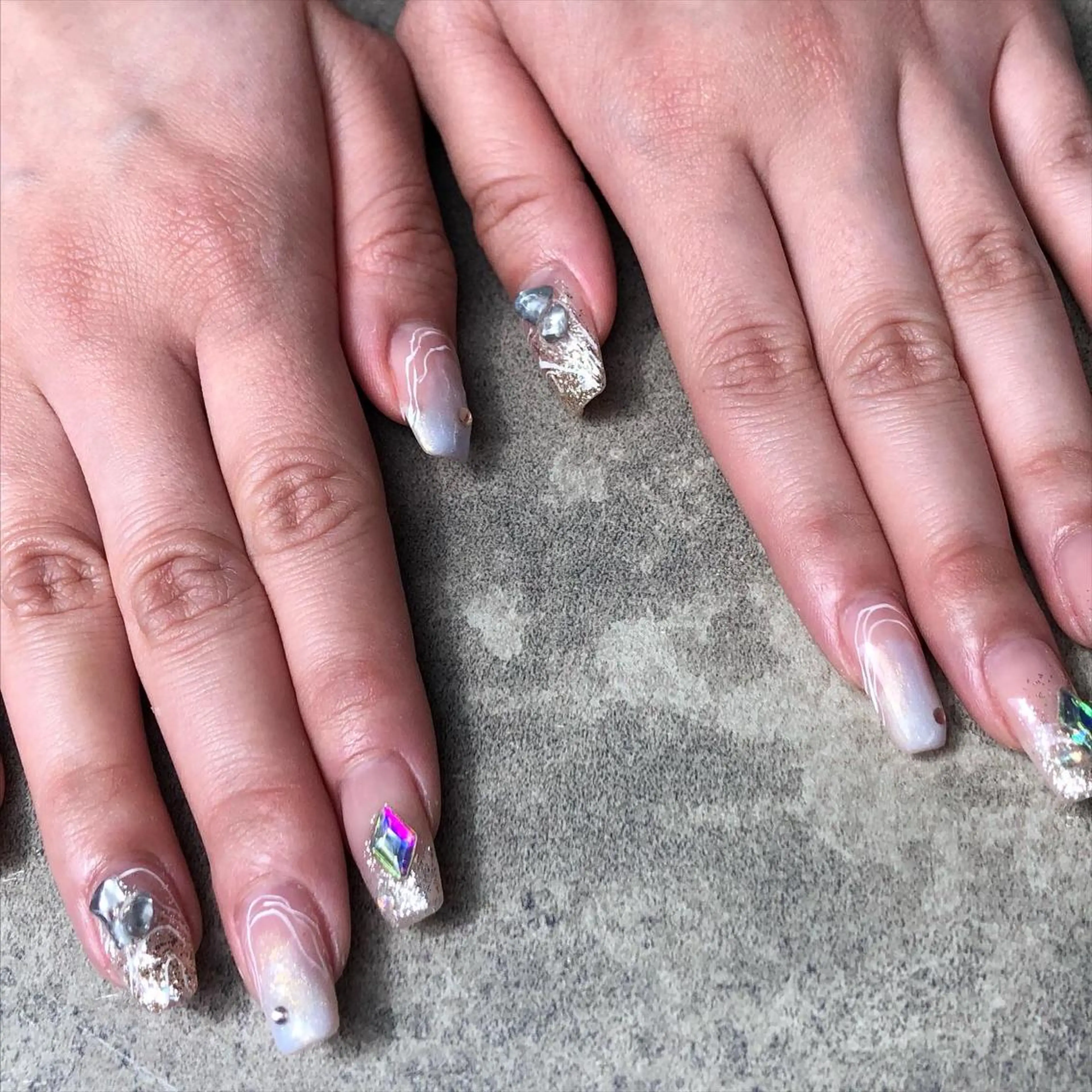 ネイル ハンドネイル casita（カシータ）所属・thrush nailsのネイルデザイン