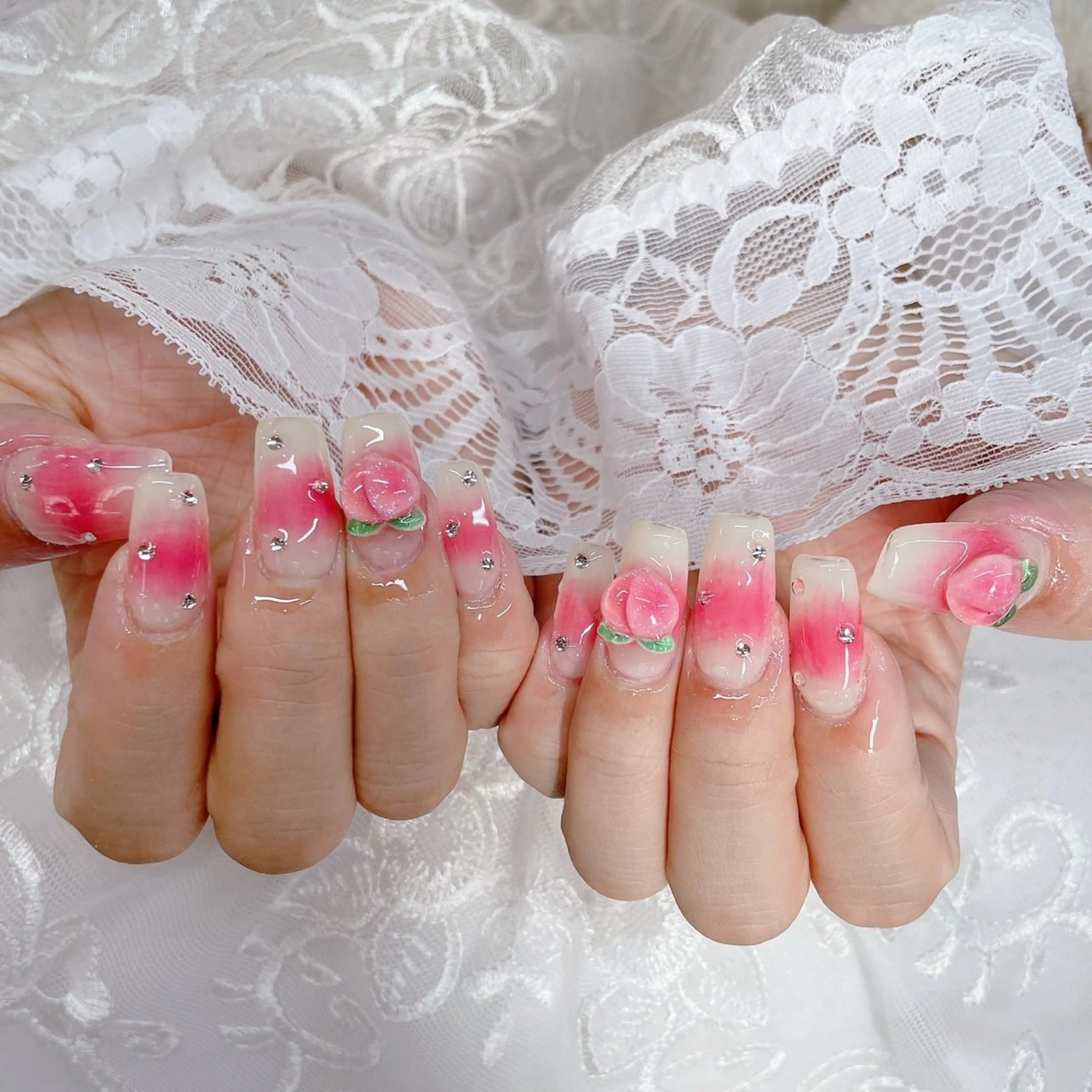 ロング ハンドネイル ハンドケア 💜MIYA nail川崎店のネイルデザイン