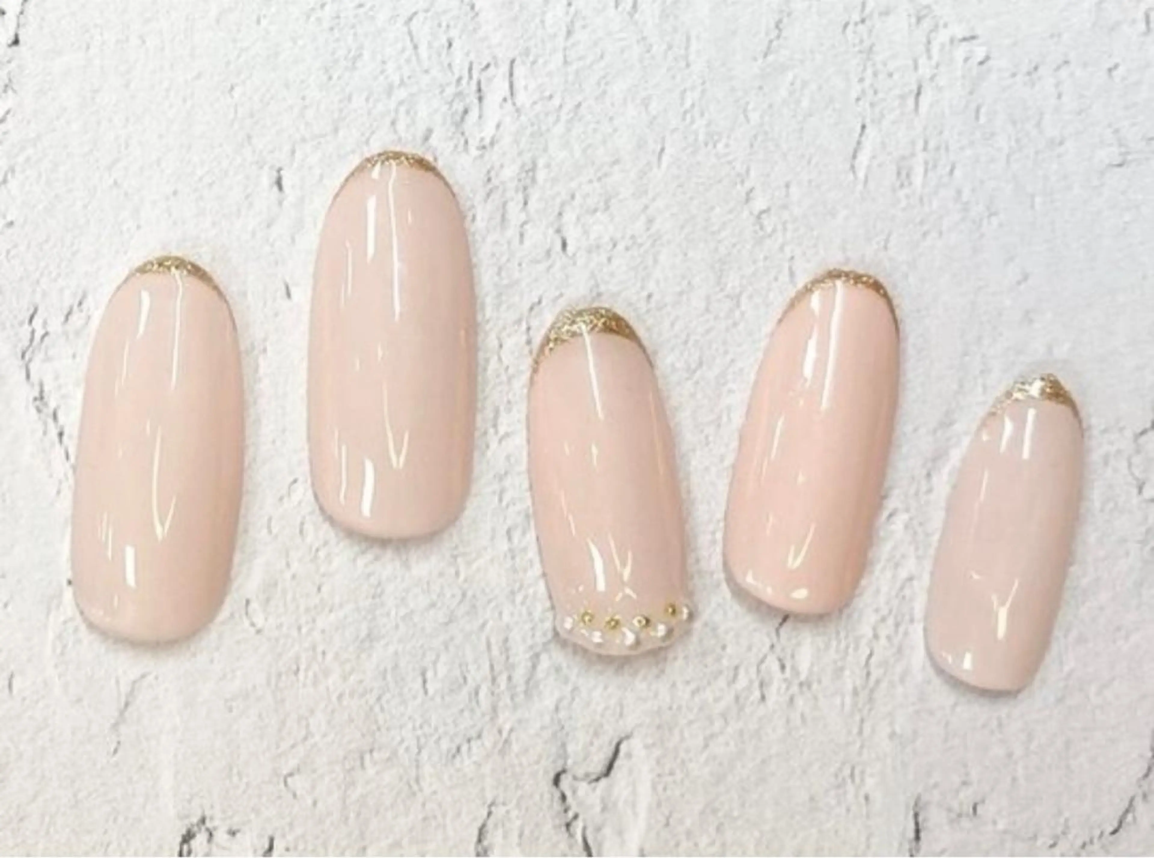 ネイル ハンドネイル ハンドケア UniqueNail 長さだし専門店のネイルデザイン