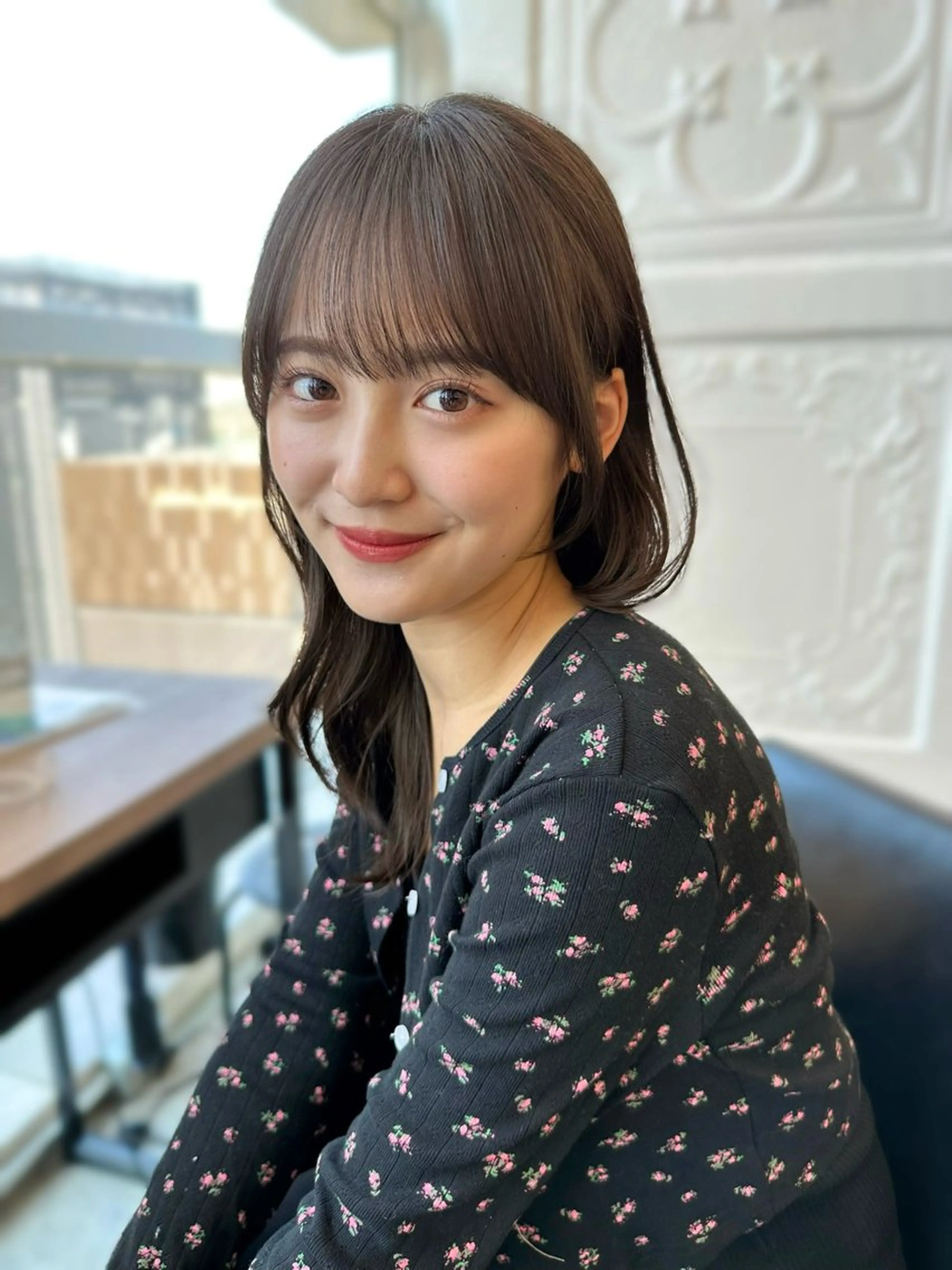 ミディアム カラー ケアカラー 透明感カラー グレージュ トリートメント カット ヘアカラー ヘアセット 盛れる顔周り /透明感/かりん🎀のヘアスタイル