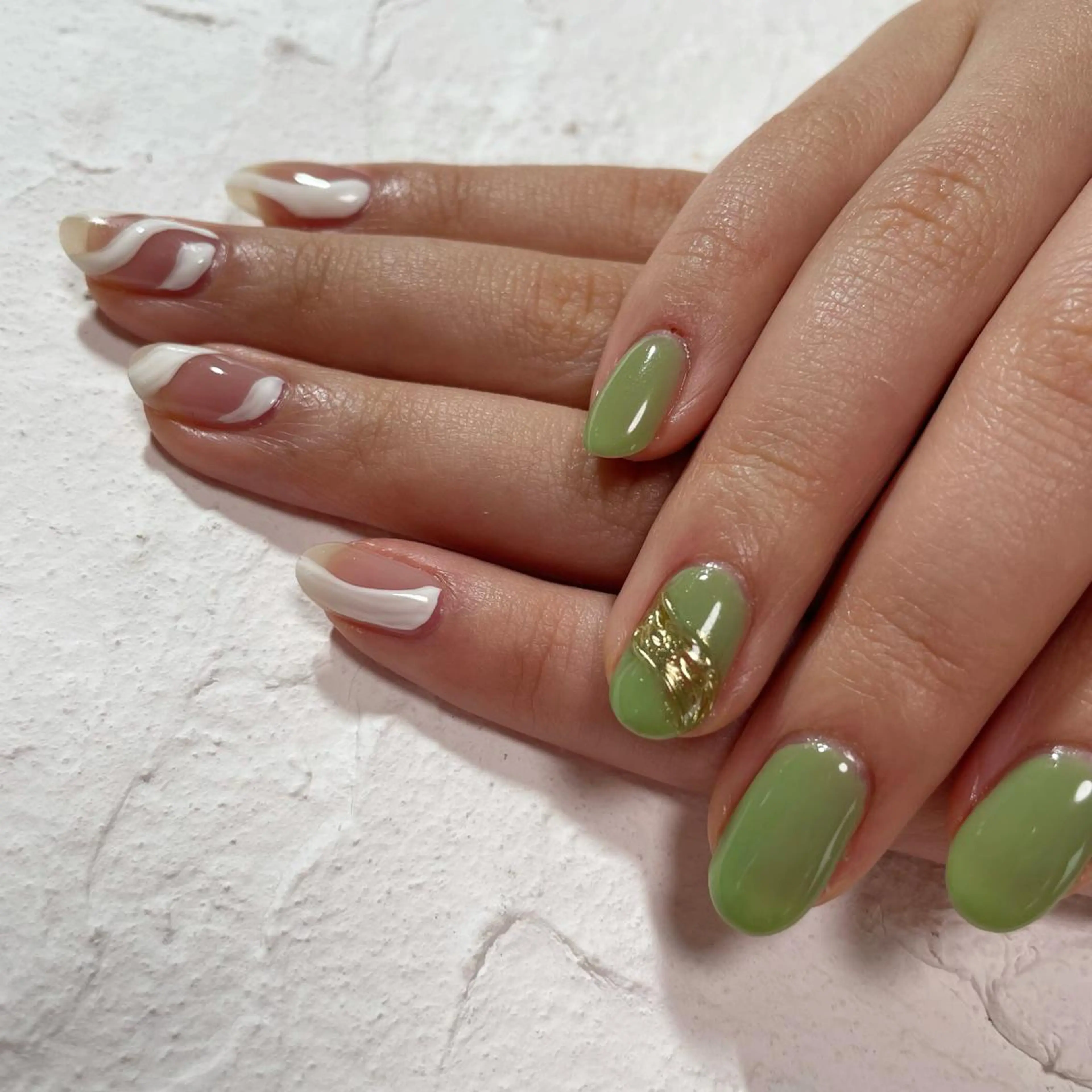 ネイル nail.gorin所属・吉村 優子のネイルデザイン