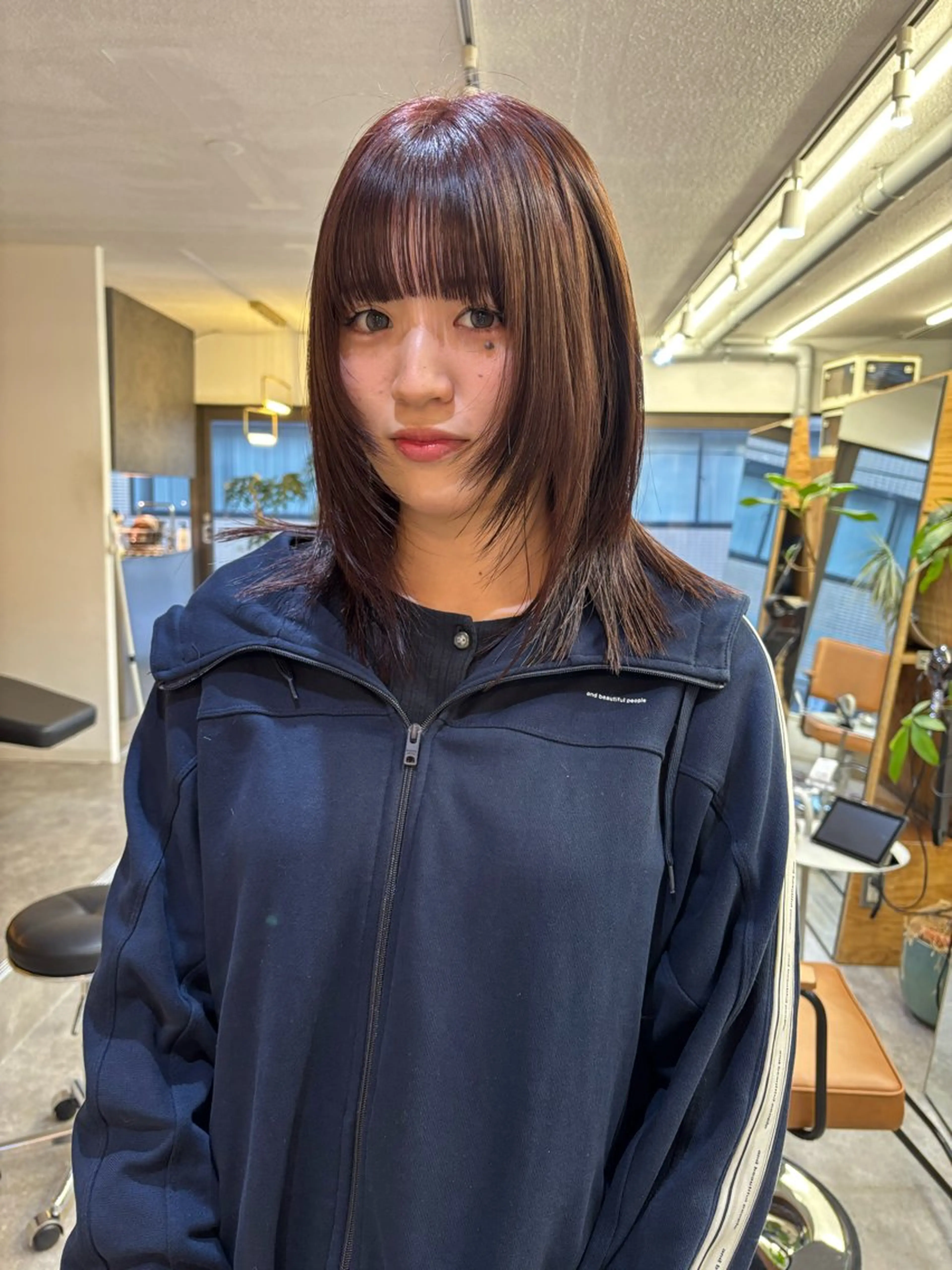 ミディアム カラー カット ヘアカラー トリートメント sakura🌸 レイヤー/韓国ヘアのヘアスタイル