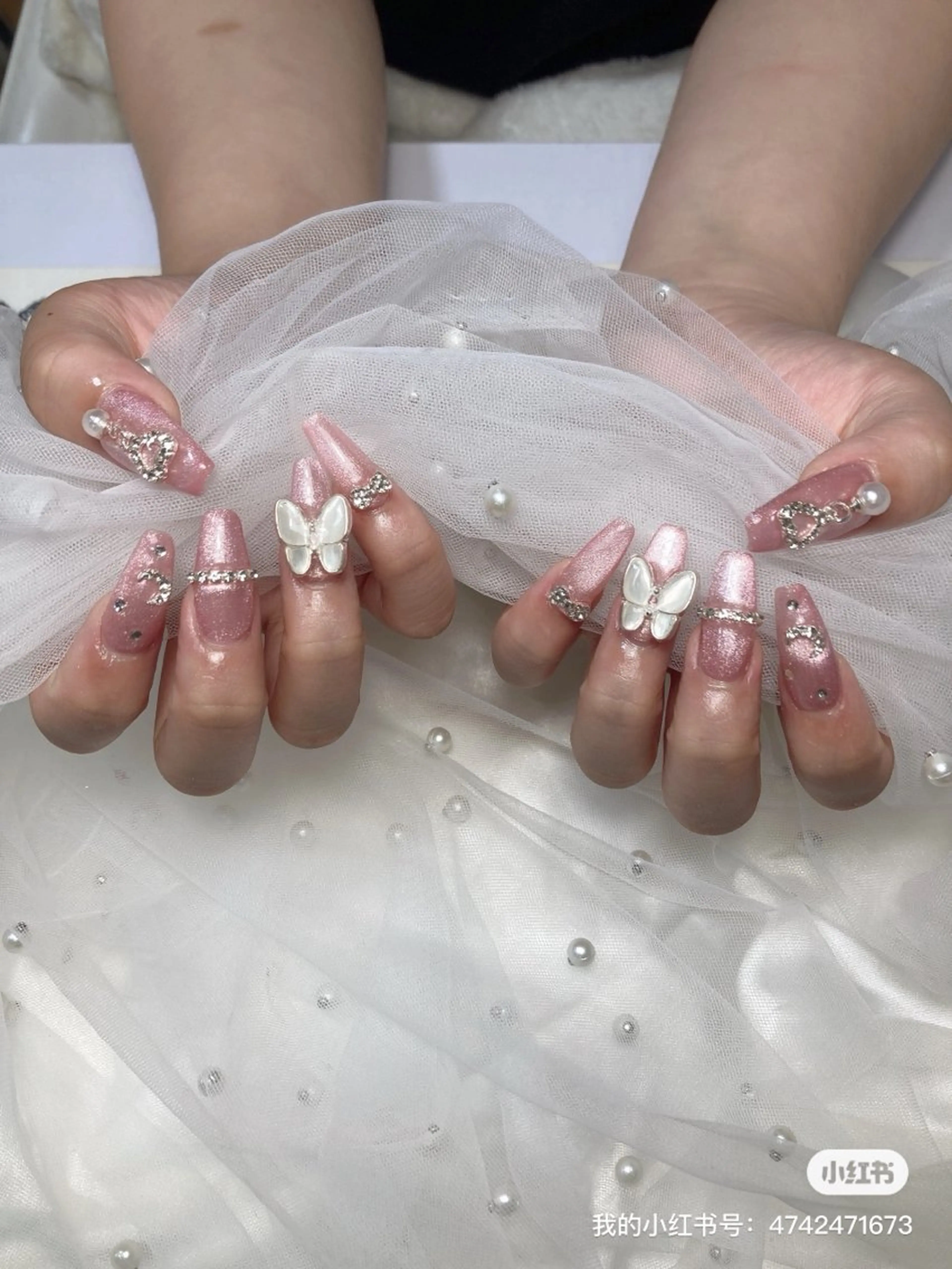 ネイル U·Mi nail salon所属・U·MI 上野御徒町店のネイルデザイン