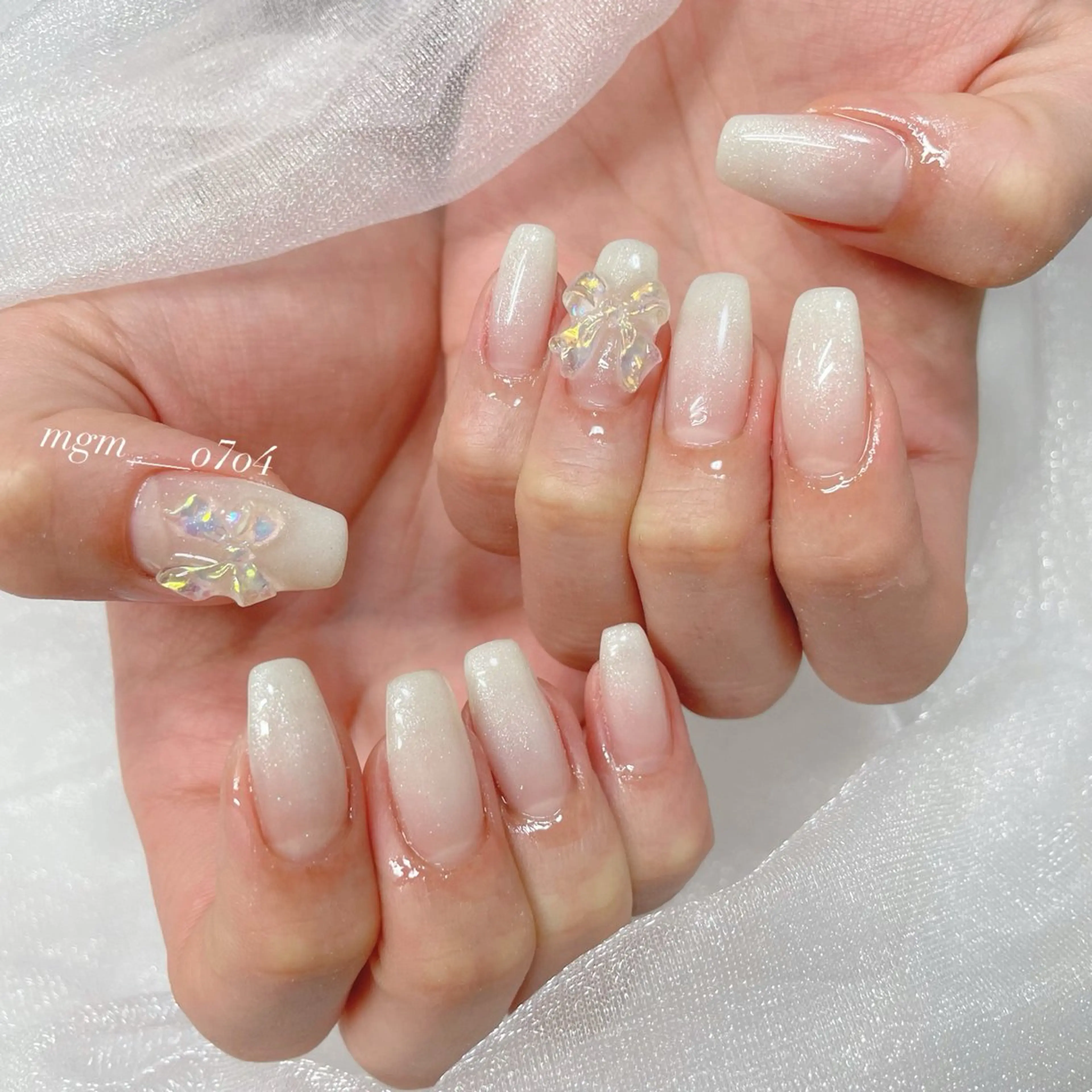 ネイル リボン MoON...❤︎ MeGuのネイルデザイン