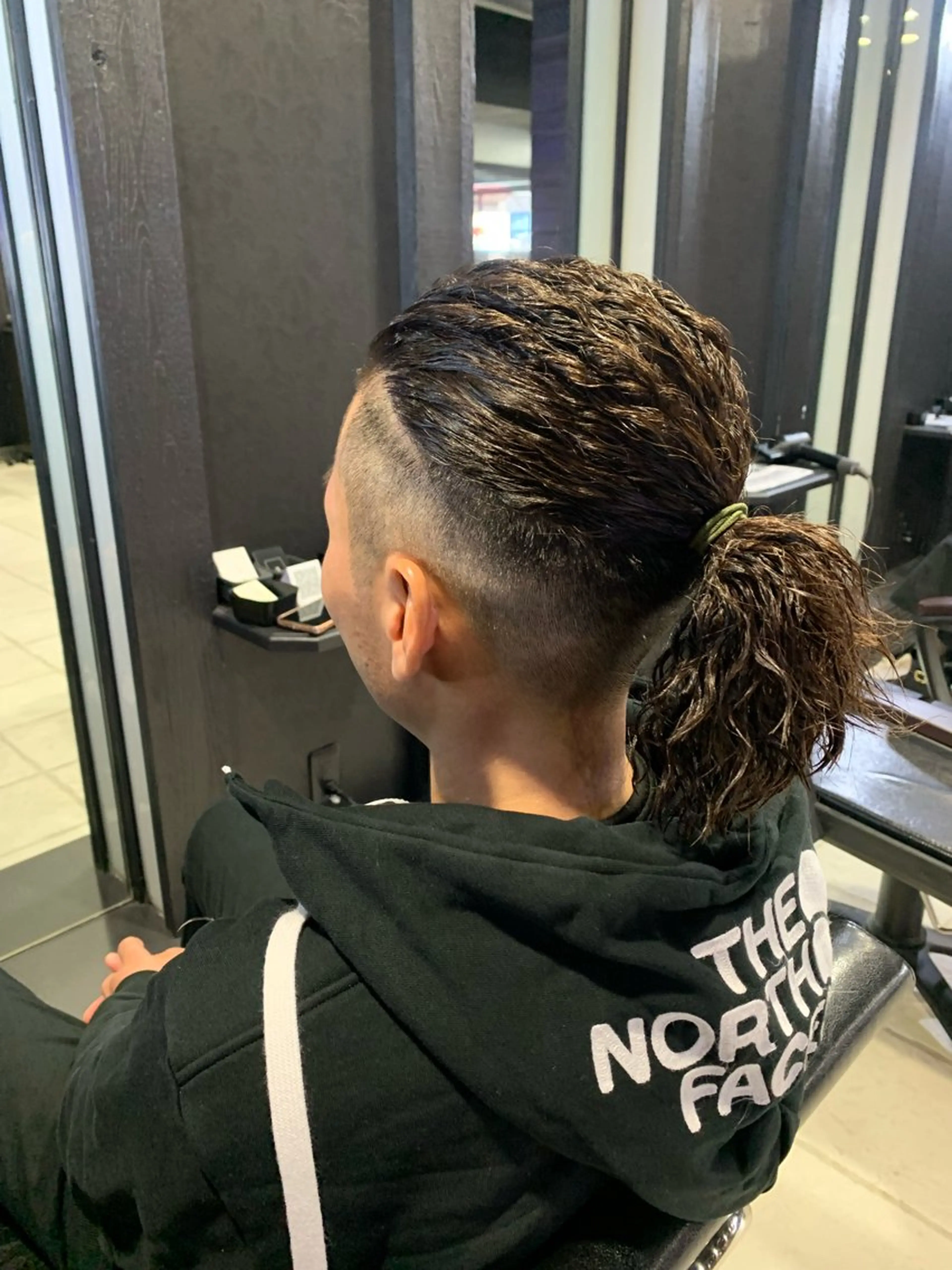 ロング メンズ マンバンヘア カット パーマ ヘアセット メンズパーマ/難波/ 心斎橋　室園亮佑のヘアスタイル