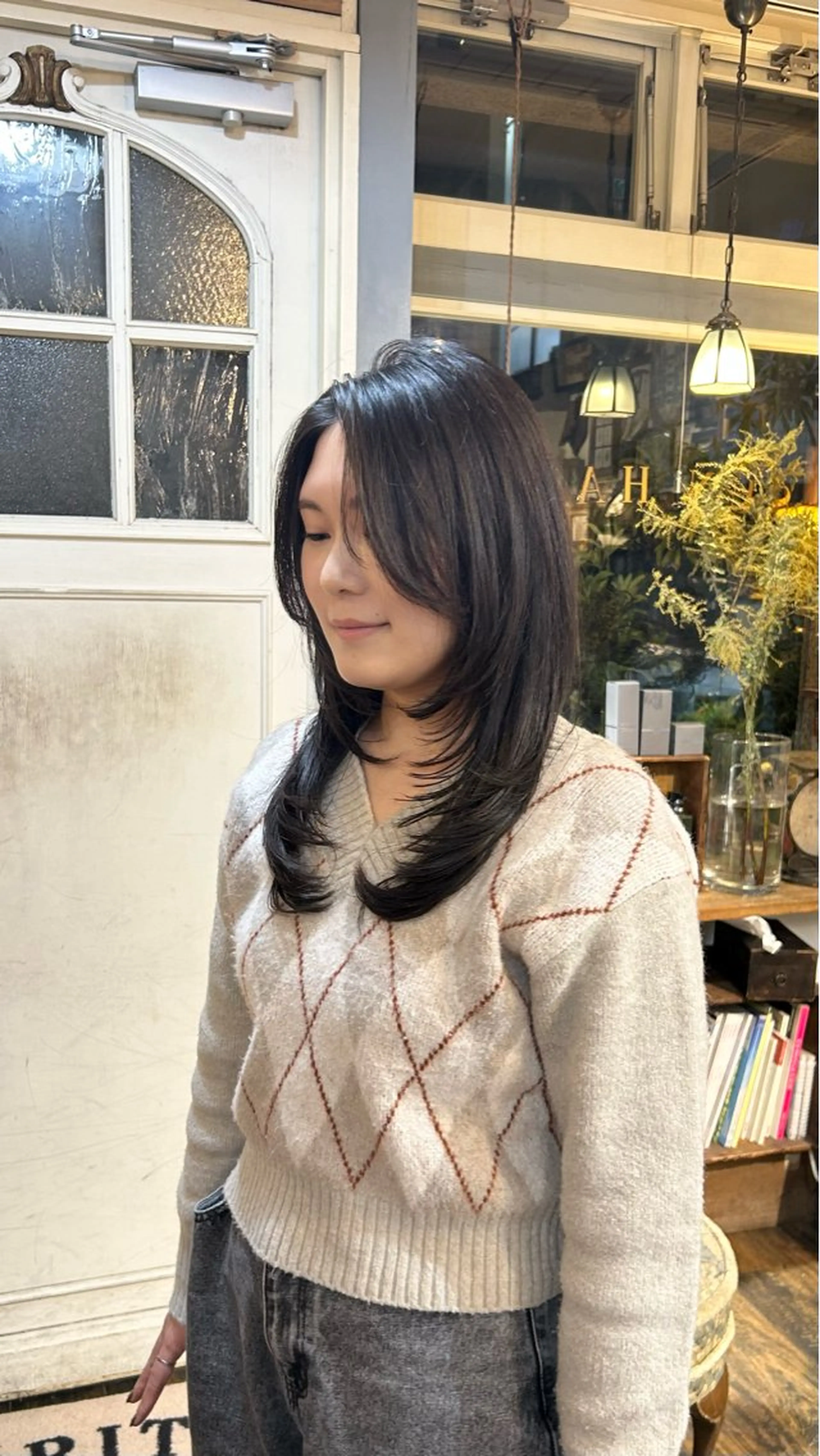 セミロング 髪質改善 レイヤーカット トリートメント カット トリートメント ヘッドスパ BRITS 渡辺 菜々子のヘアスタイル