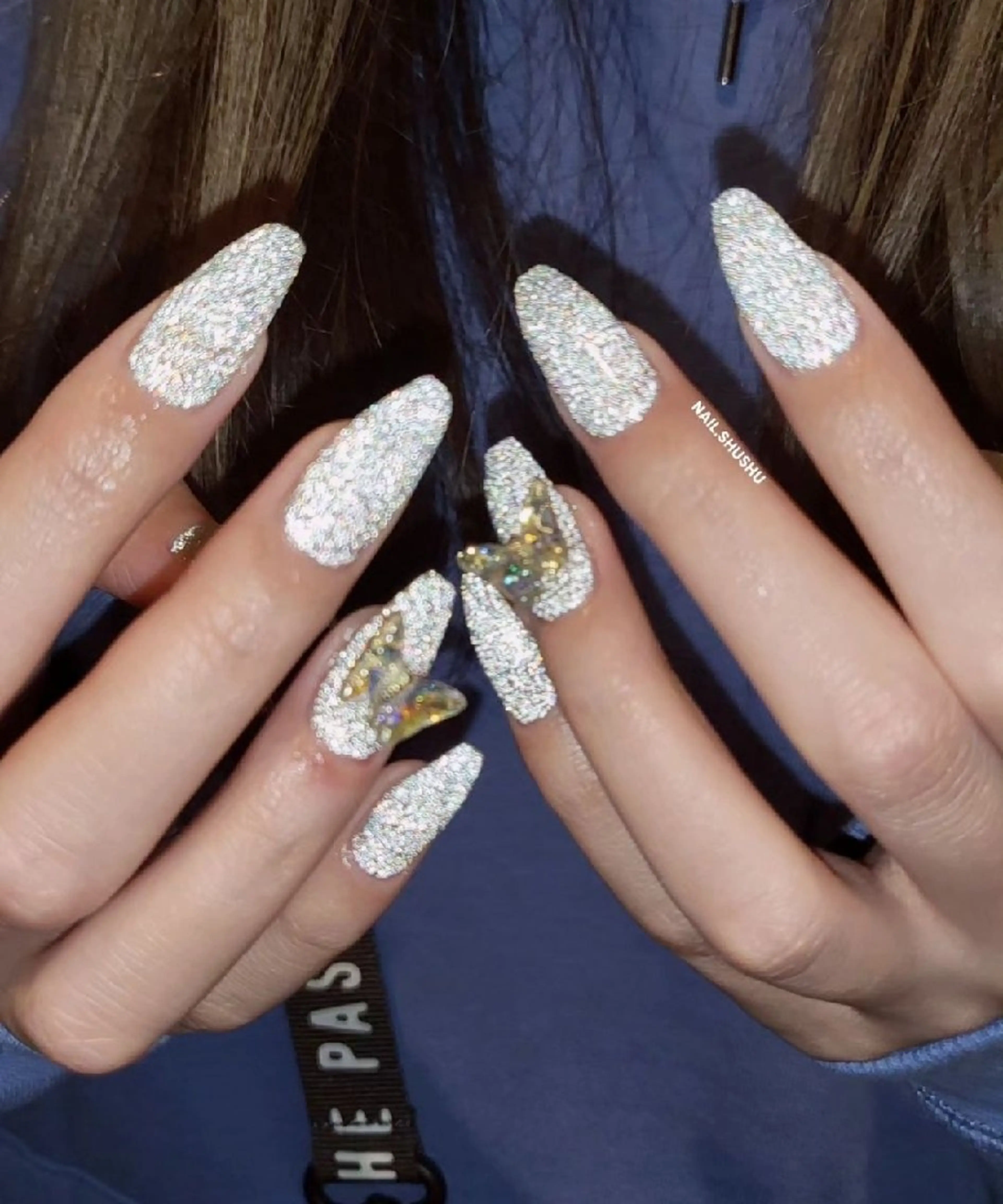 ネイル 持ち込み ニュアンスネイル ワンカラーネイル シンプルネイル 春ネイル 3dパーツ/流行り 👧shushu❤️のネイルデザイン