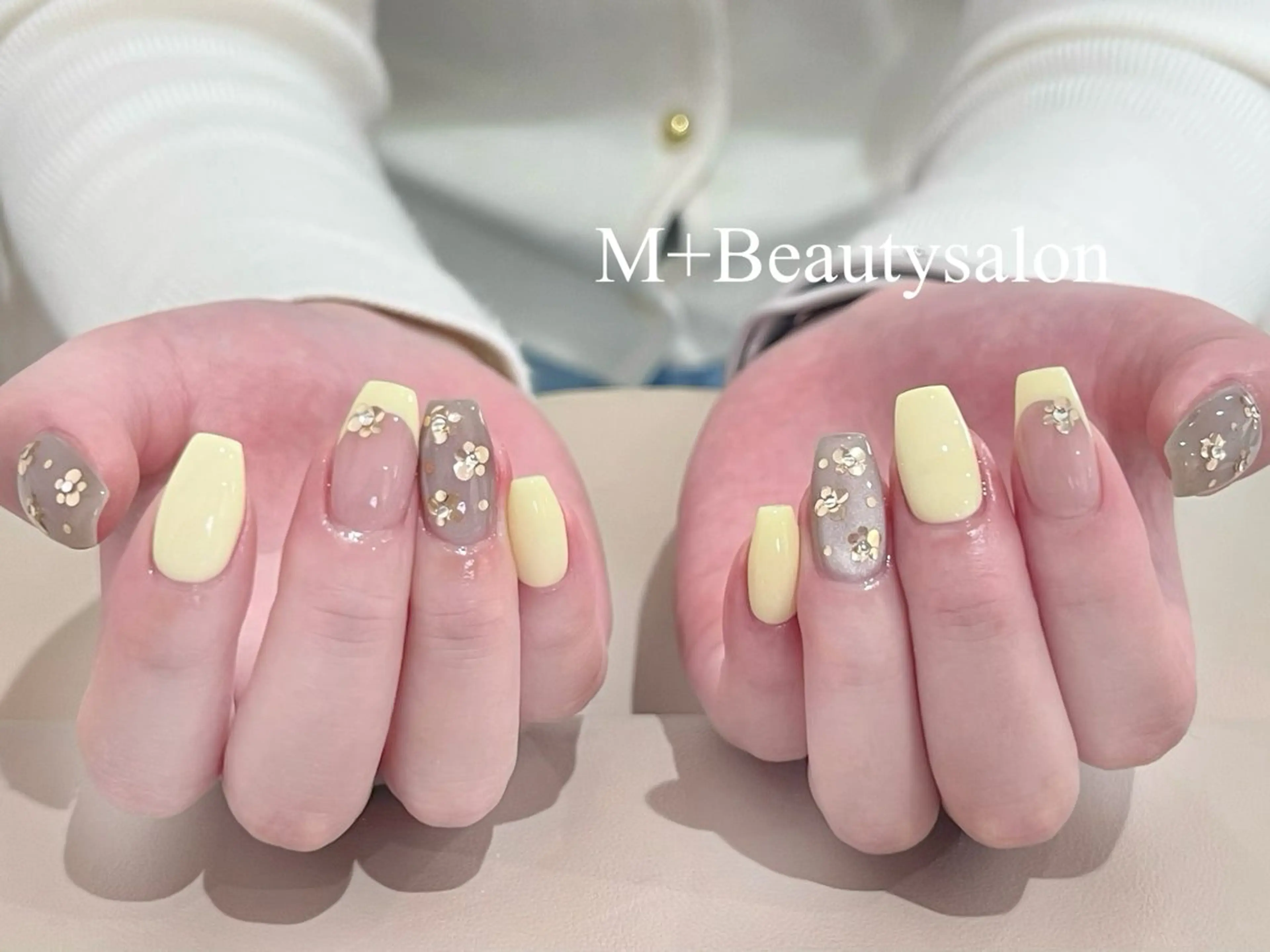 ネイル M+  Beauty Salonのネイルデザイン