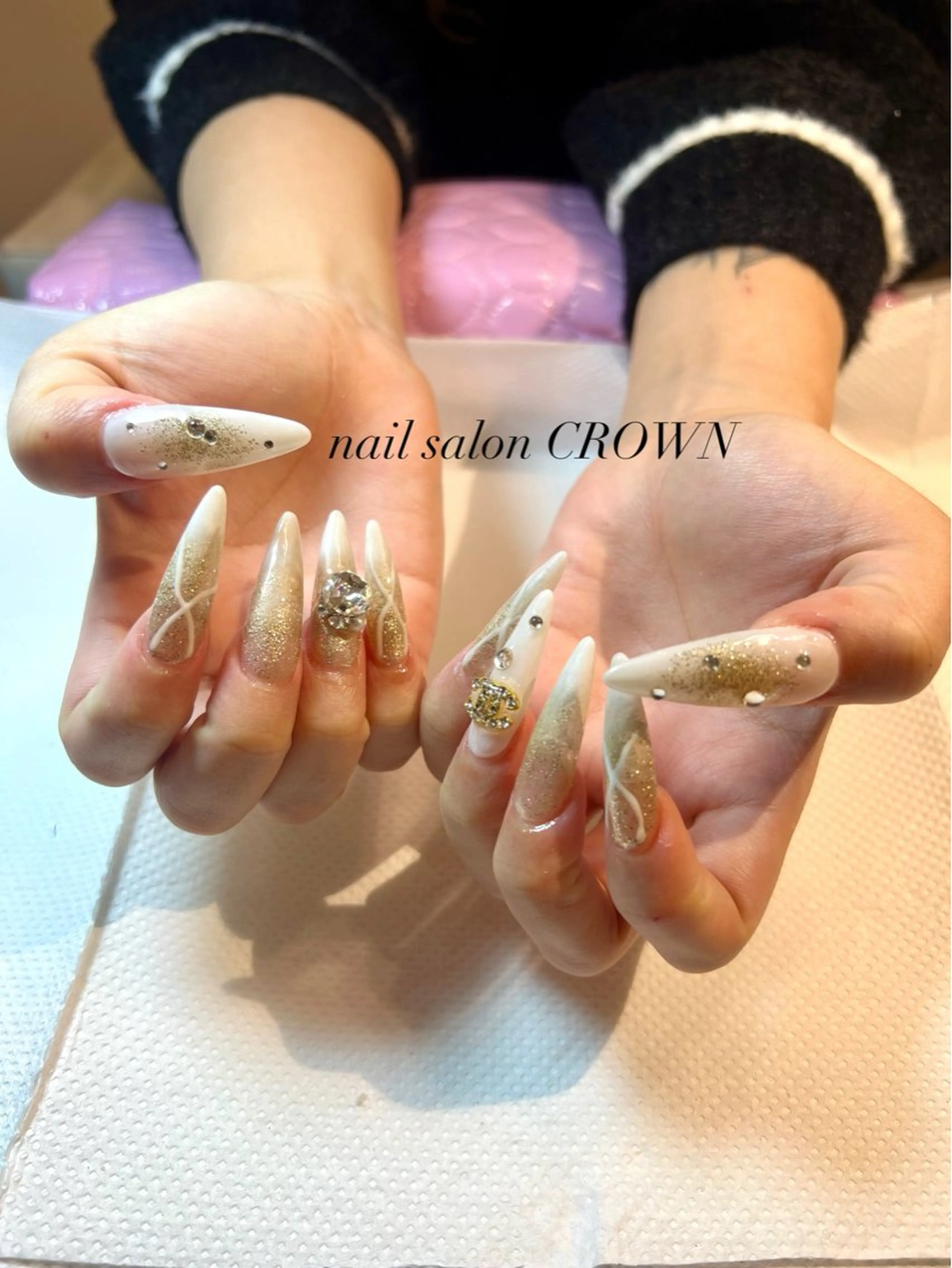 ネイル 長さ出し グラデーション ラメ(グリッター) ラメグラデーション スカルプネイル nail salon CROWNのネイルデザイン
