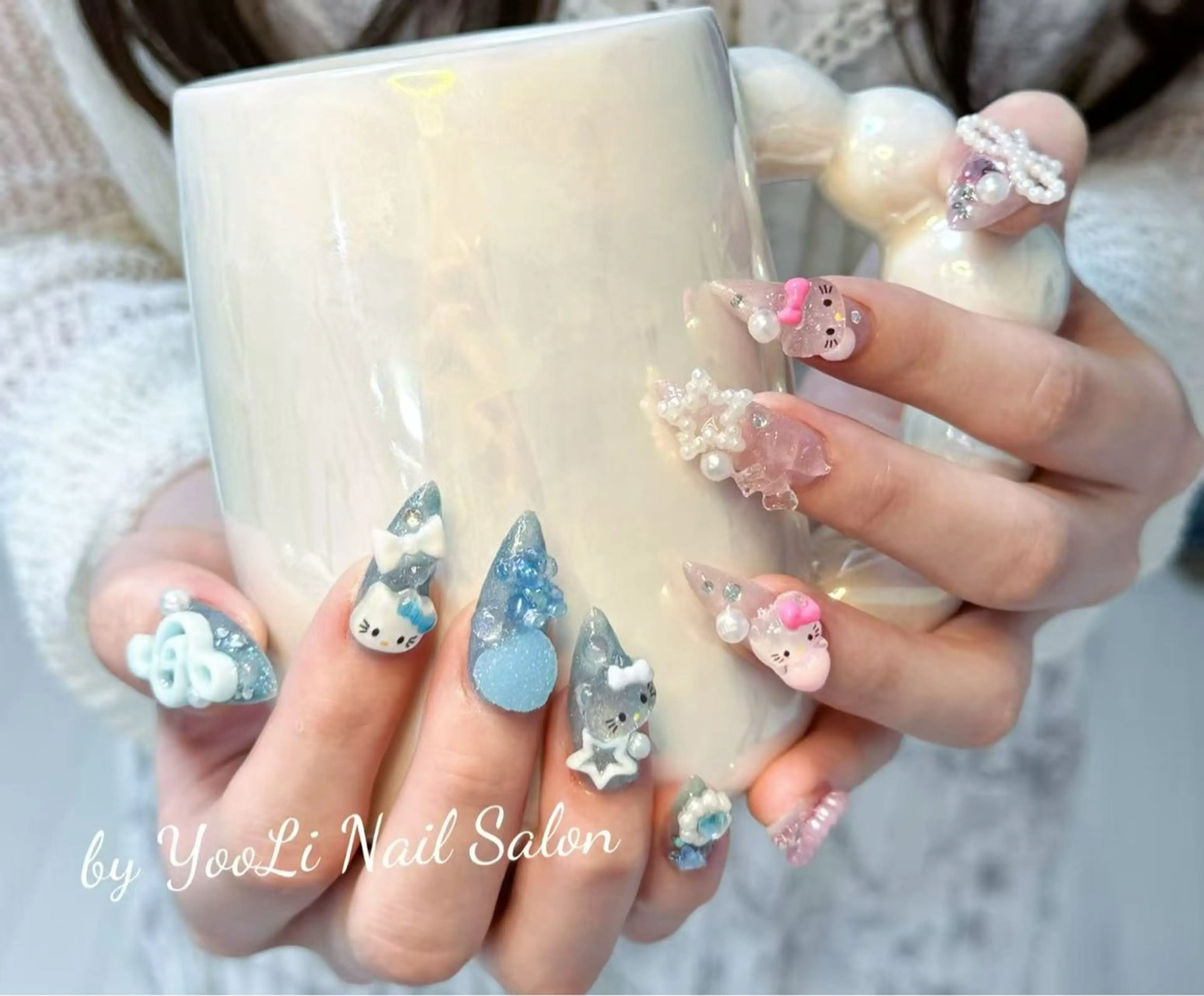 ネイル オーロラネイル チークネイル フレンチネイル ガラスフレンチ グラデーション 🎀 あやのネイルデザイン