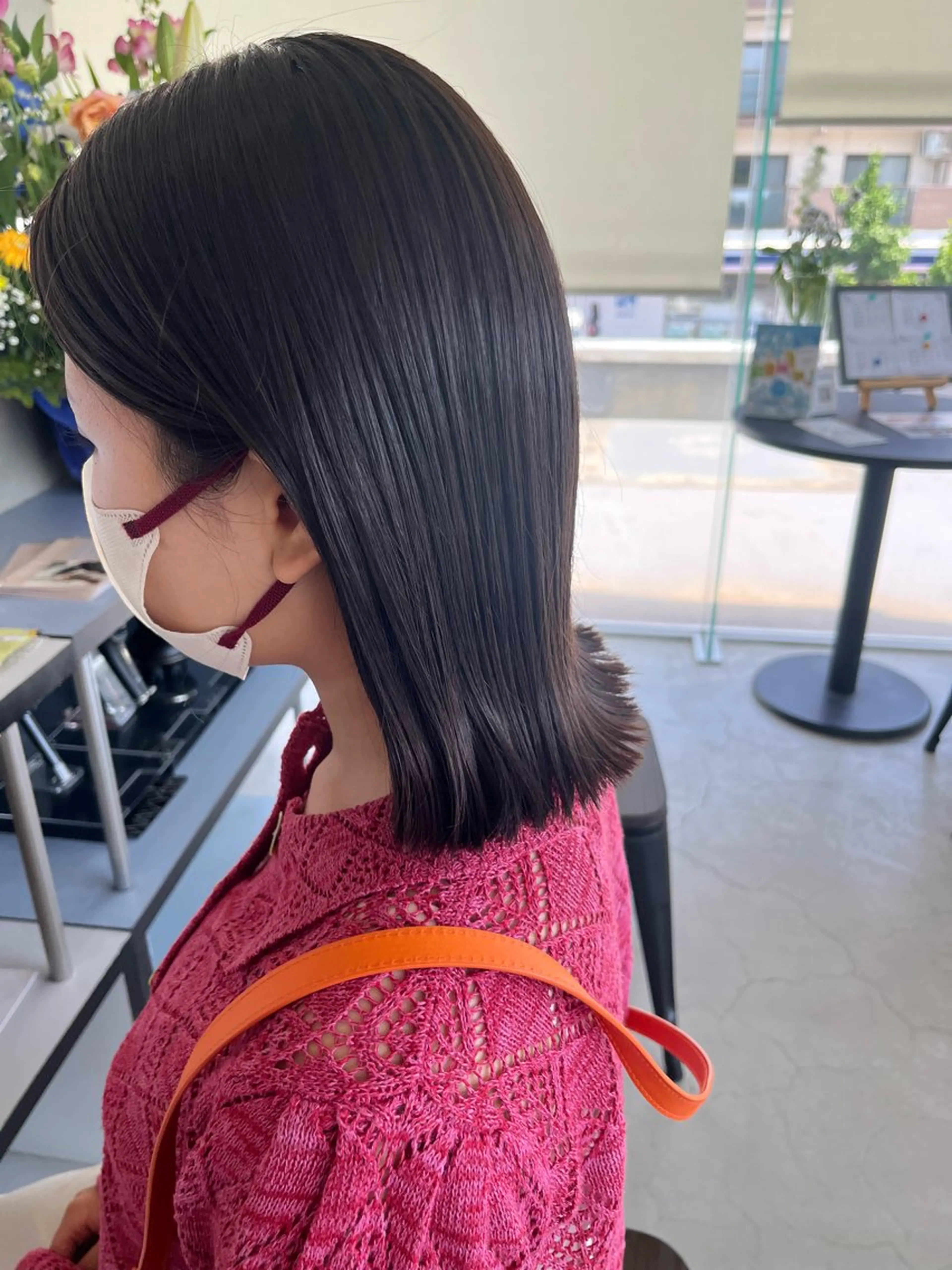 ミディアム ボブ カット ヘアカラー 渡辺 優のヘアスタイル