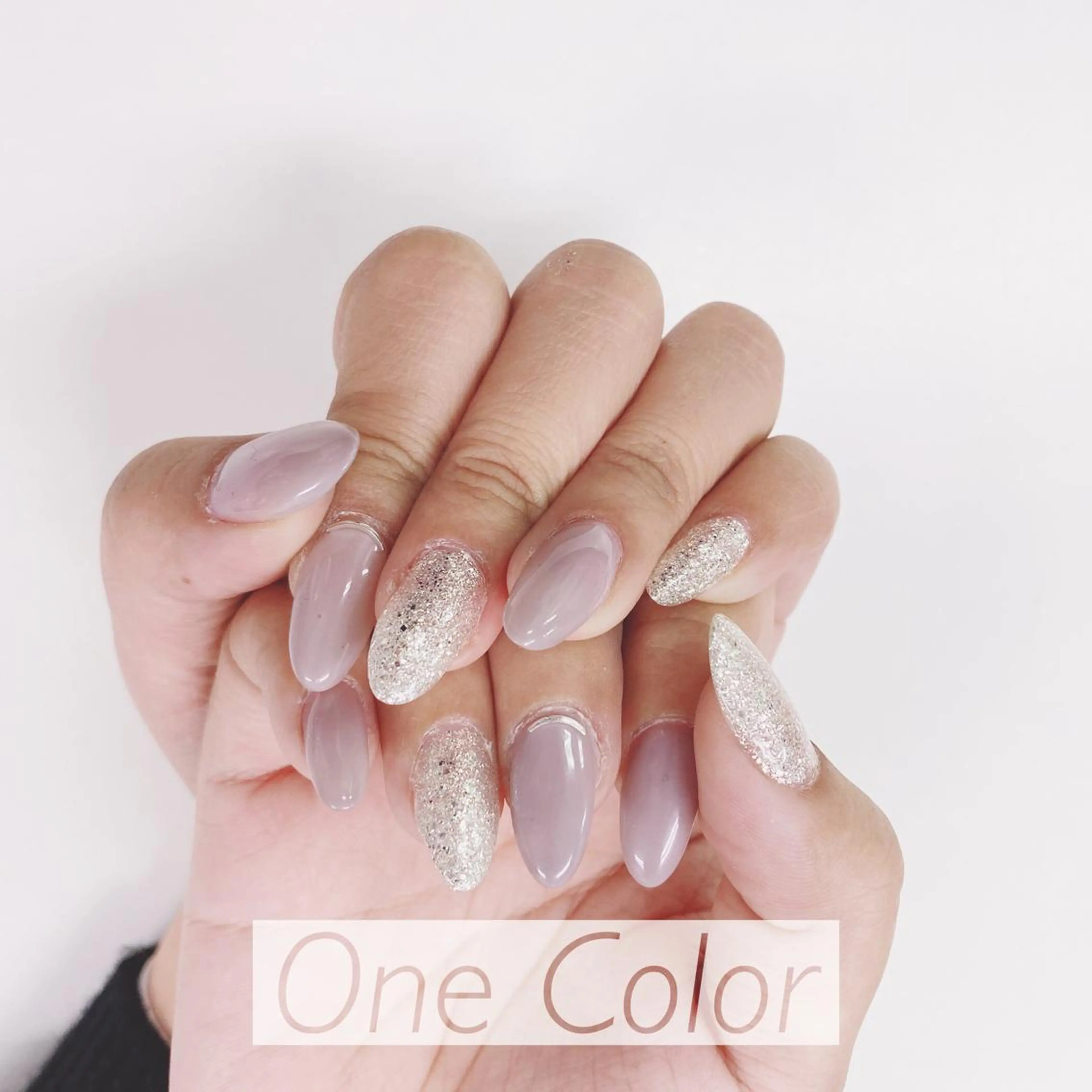 ネイル ラメ(グリッター) ワンカラーネイル ArisLy 千葉駅前店のネイルデザイン