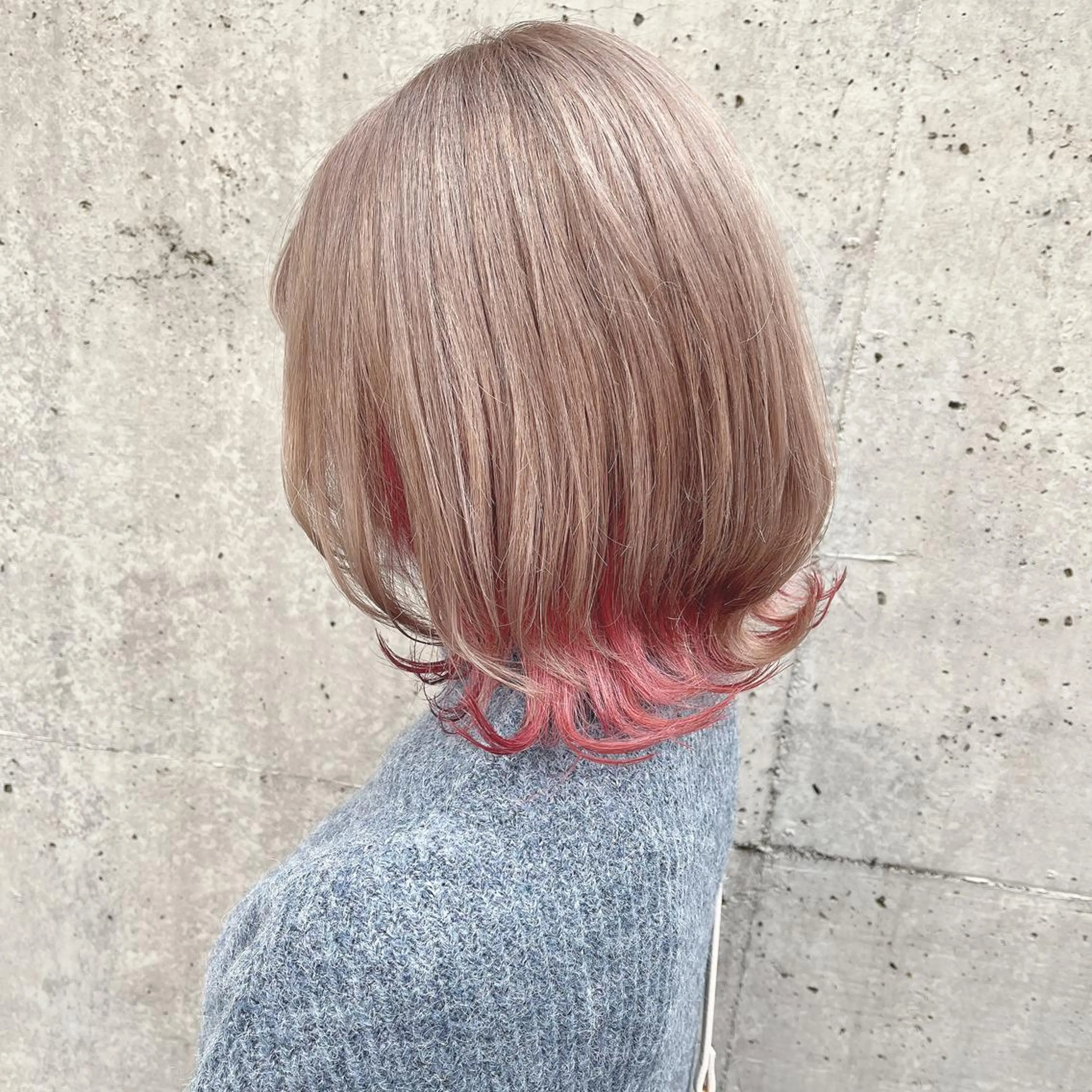 ミディアム カラー ブリーチ カット ヘアカラー トリートメント 🌷お洒落推しカラー moe🐰🌷のヘアスタイル