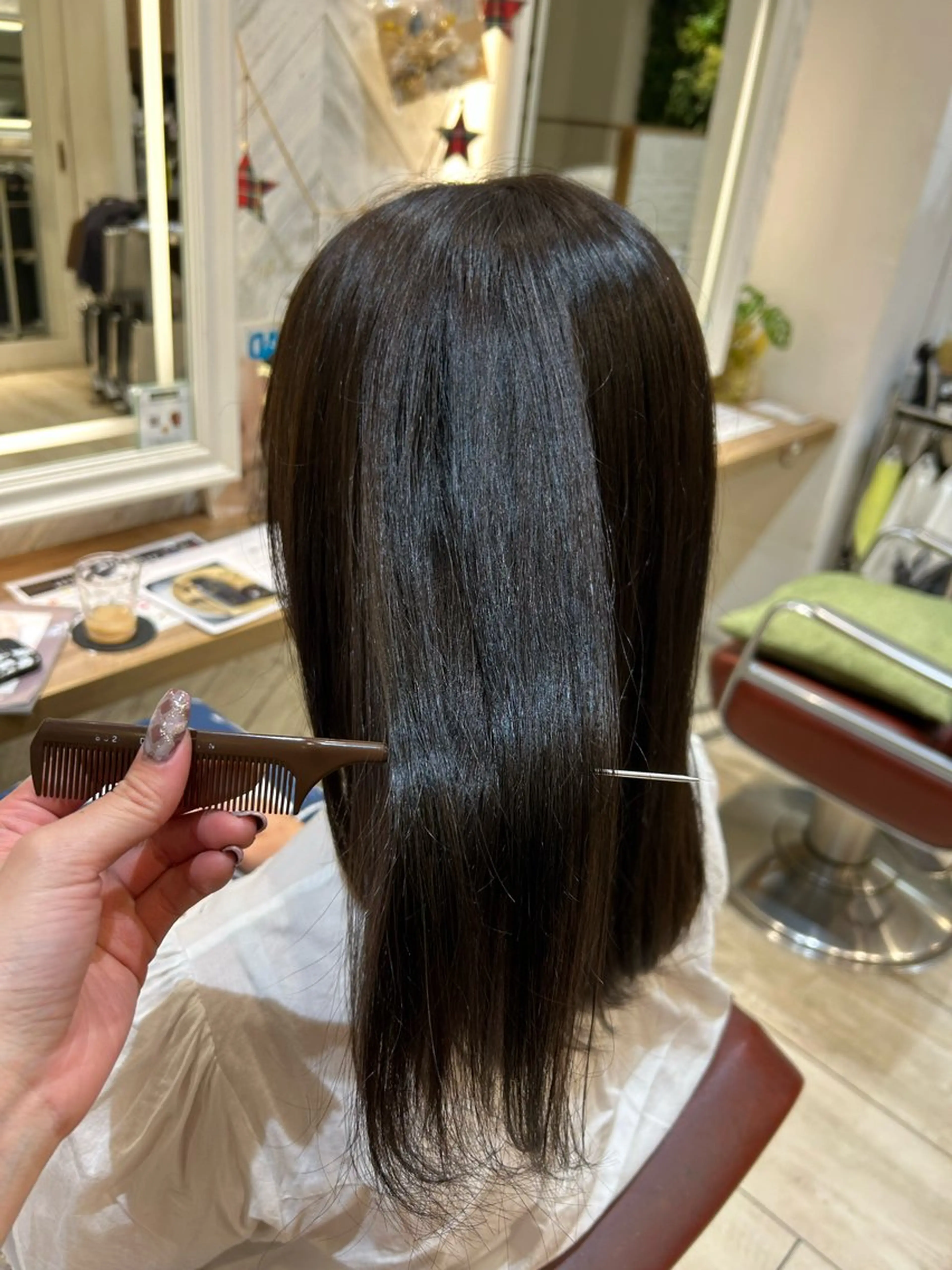 セミロング カラー 縮毛矯正 ブリーチ超特化美容師 ☯️ルカ✡️💫のヘアスタイル