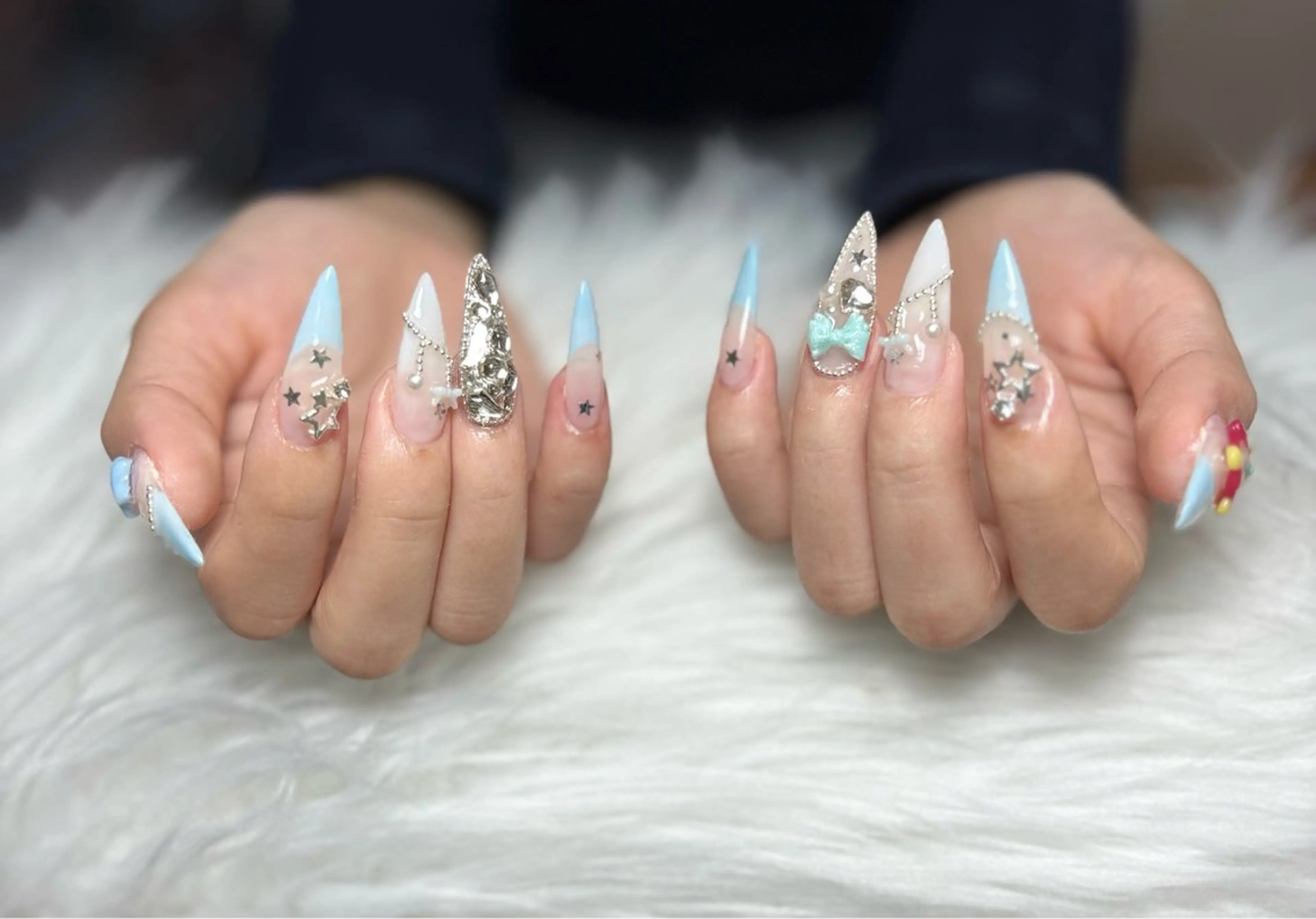 ネイル アートネイル 長さ出し ジェルネイル マグネットネイル ニュアンスネイル なな_ CloudyChanのネイルデザイン